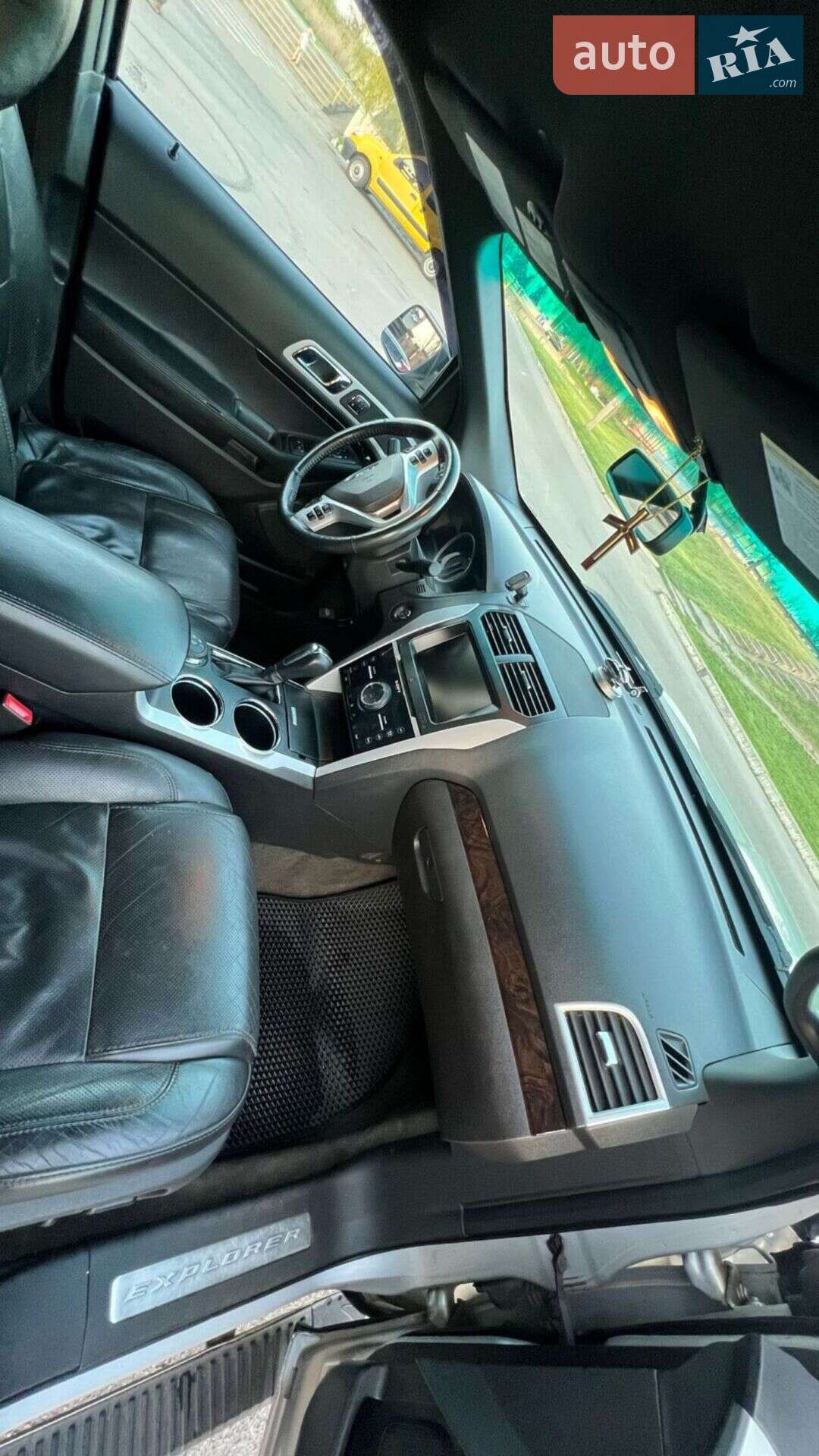Ford Explorer 2013 VIN 1FM5K8F81EGA20408 фото оголошення 22 з 30