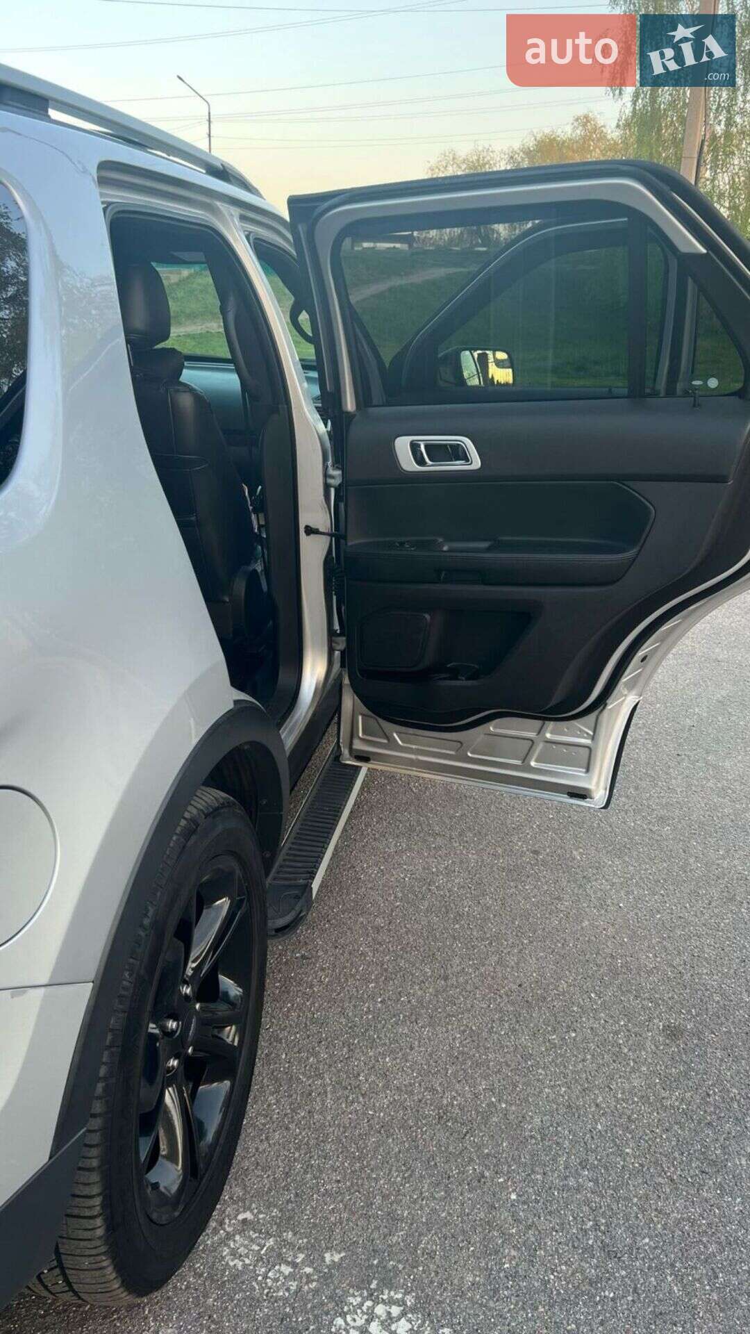 Ford Explorer 2013 VIN 1FM5K8F81EGA20408 фото оголошення 23 з 30