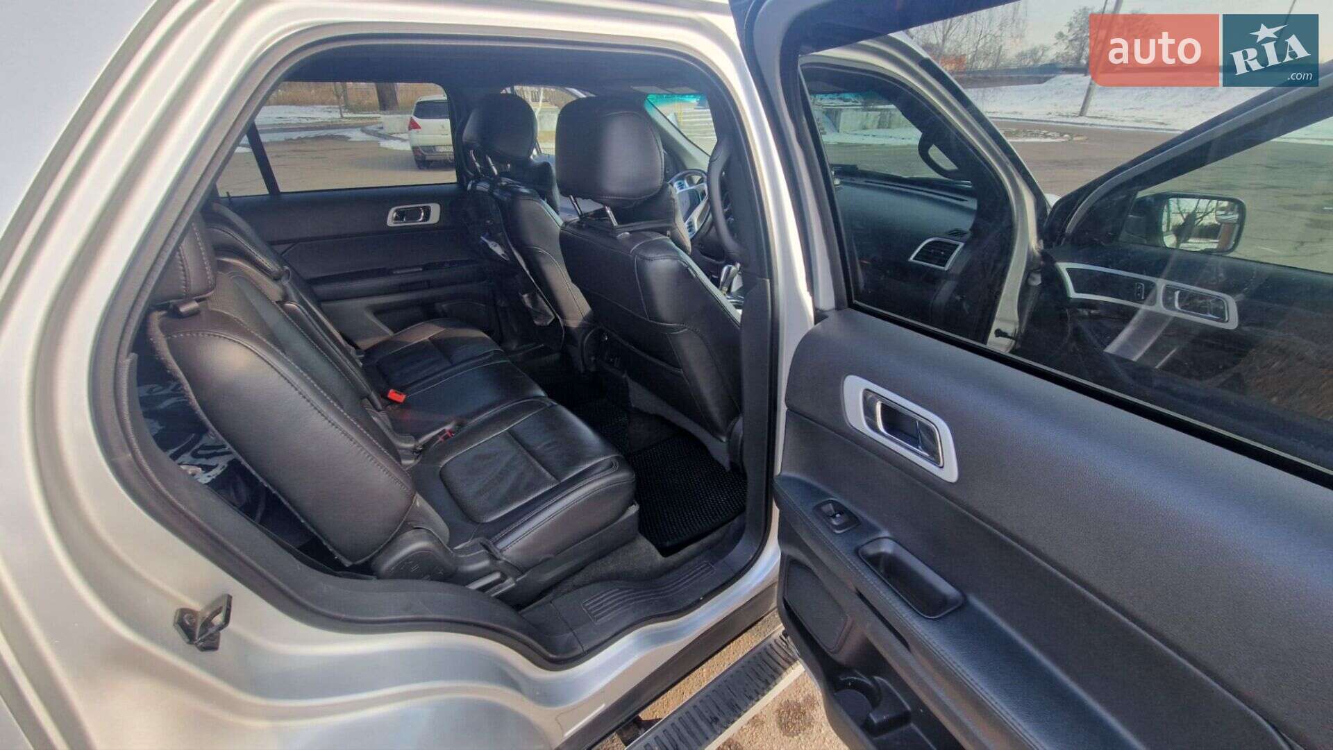 Ford Explorer 2013 VIN 1FM5K8F81EGA20408 фото оголошення 26 з 30