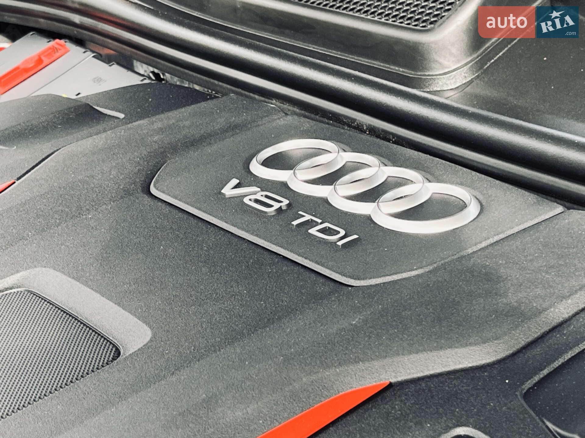 Audi SQ7 2020 VIN WAUZZZ4M9MD009564 фото оголошення 13 з 97