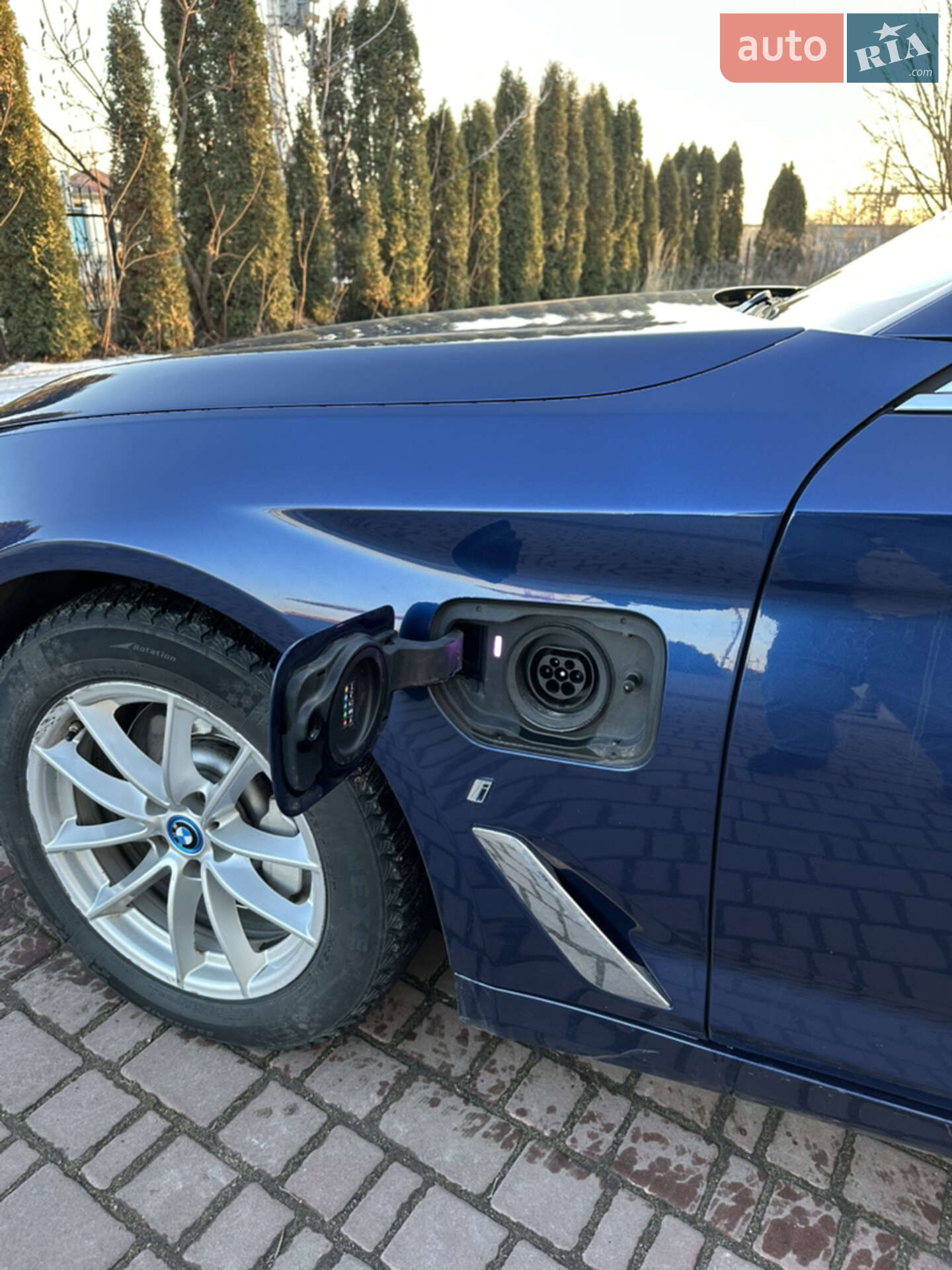 BMW 5 Series 2018 VIN WBAJA91010B304962 фото оголошення 10 з 15
