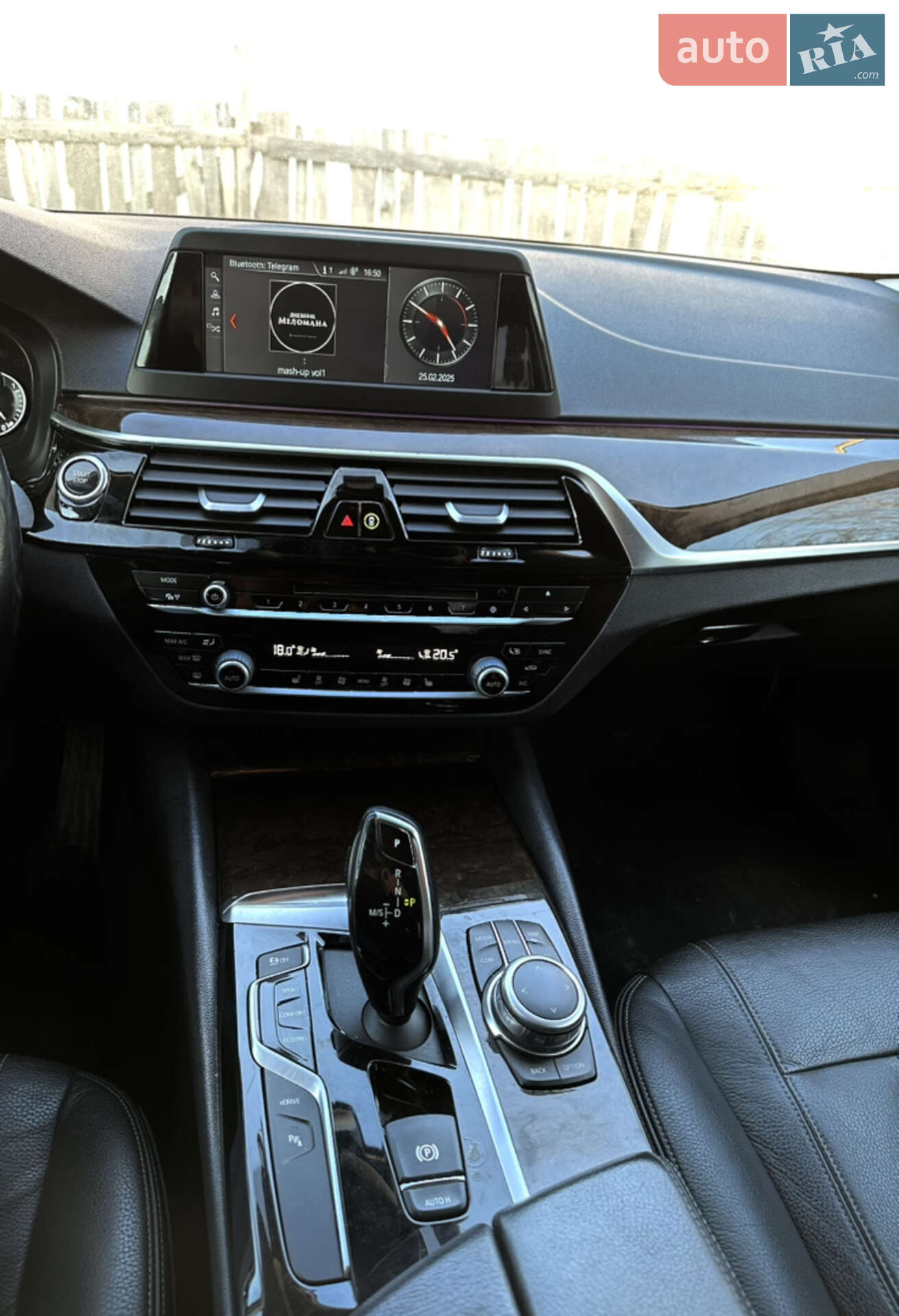 BMW 5 Series 2018 VIN WBAJA91010B304962 фото оголошення 14 з 15