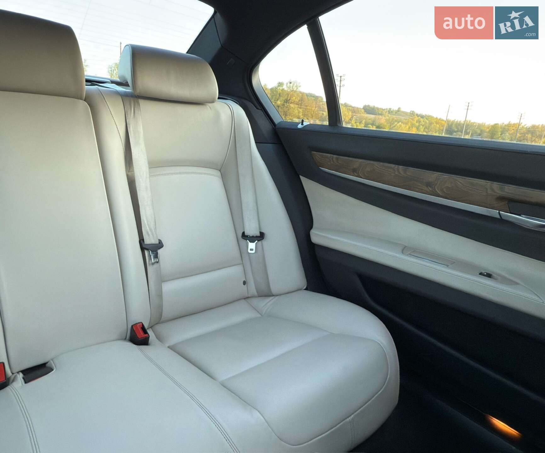 BMW 7 Series 2013 VIN WBAYE4C54DD137439 фото оголошення 17 з 67