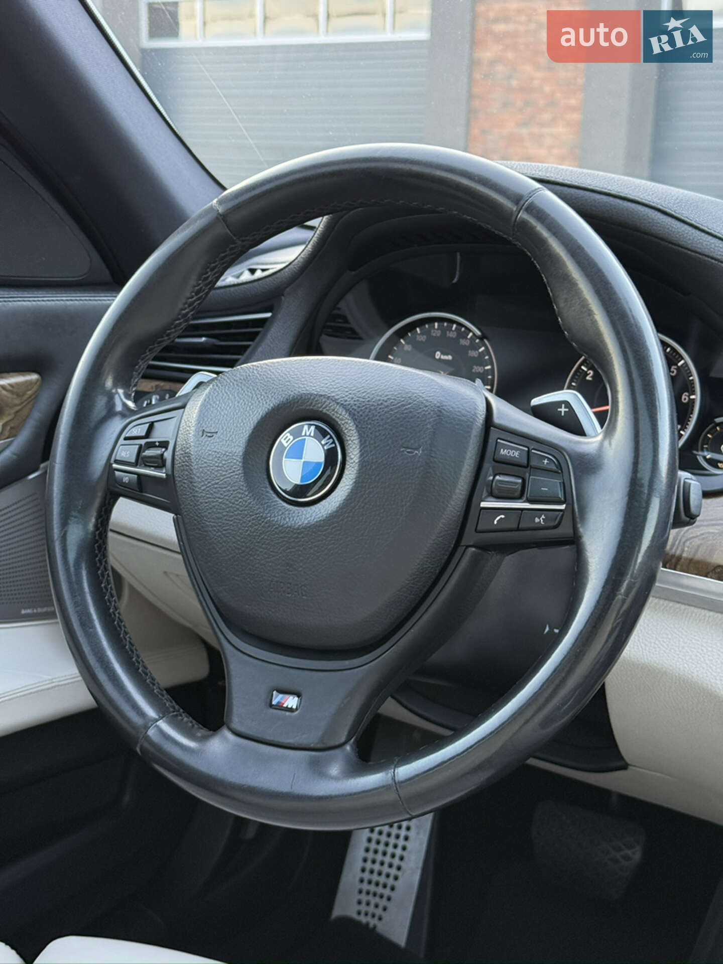 BMW 7 Series 2013 VIN WBAYE4C54DD137439 фото оголошення 31 з 67