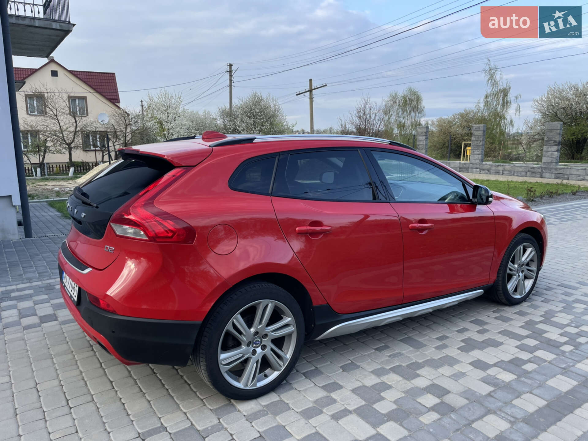 Volvo V40 Cross Country 2013 VIN YV1MZ8451D2002645 фото оголошення 4 з 44