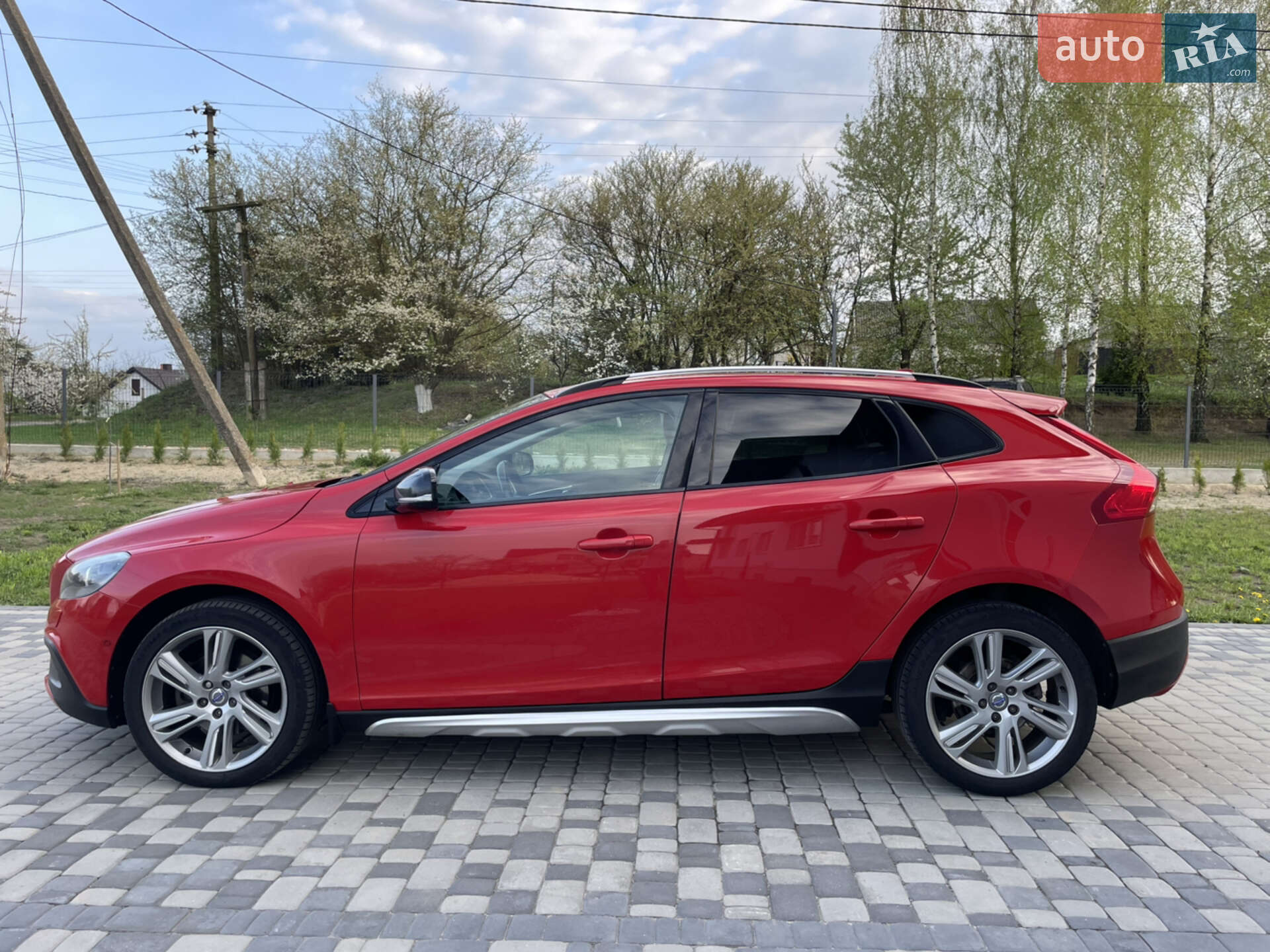 Volvo V40 Cross Country 2013 VIN YV1MZ8451D2002645 фото оголошення 9 з 44
