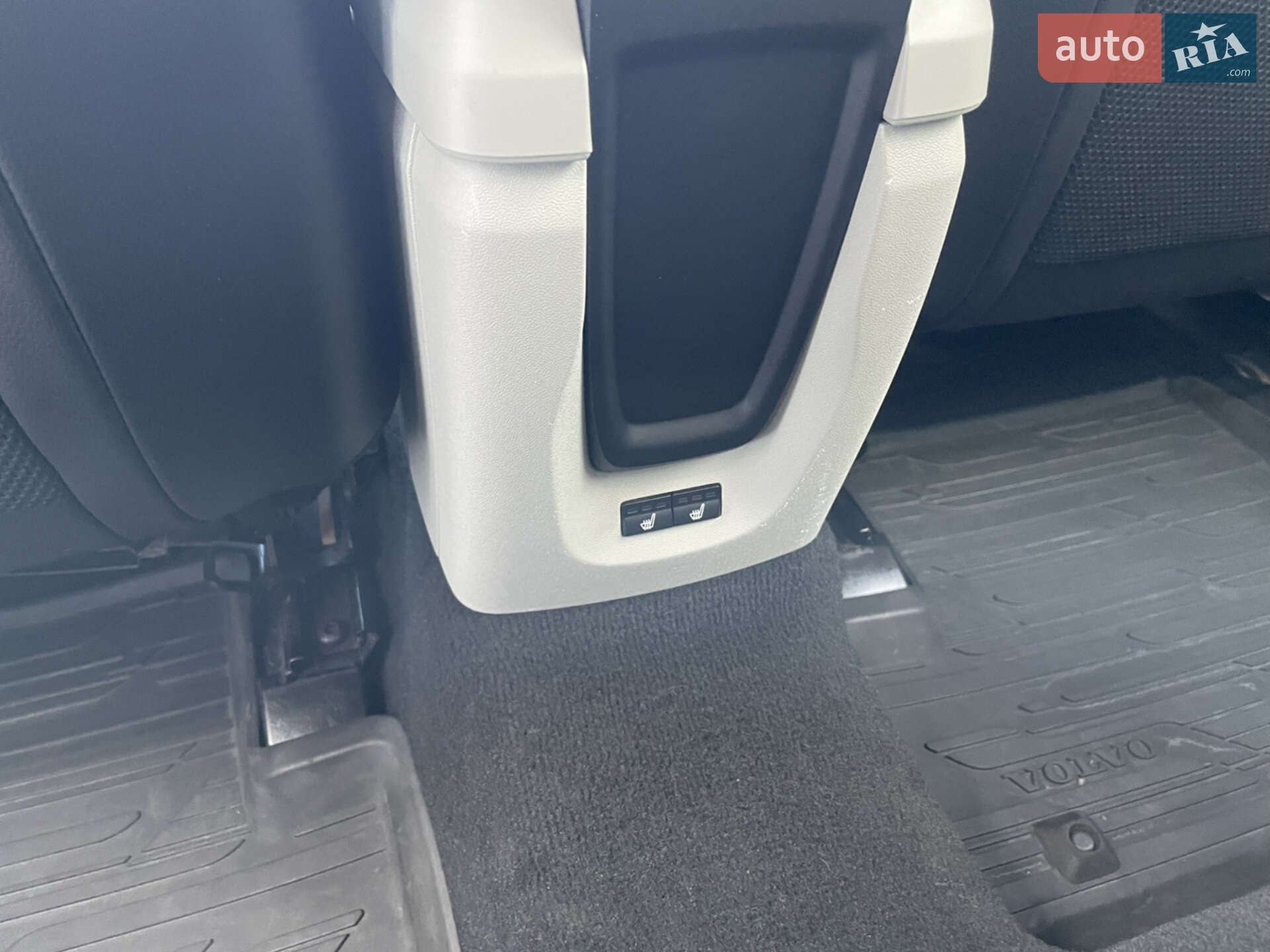 Volvo V40 Cross Country 2013 VIN YV1MZ8451D2002645 фото оголошення 16 з 44