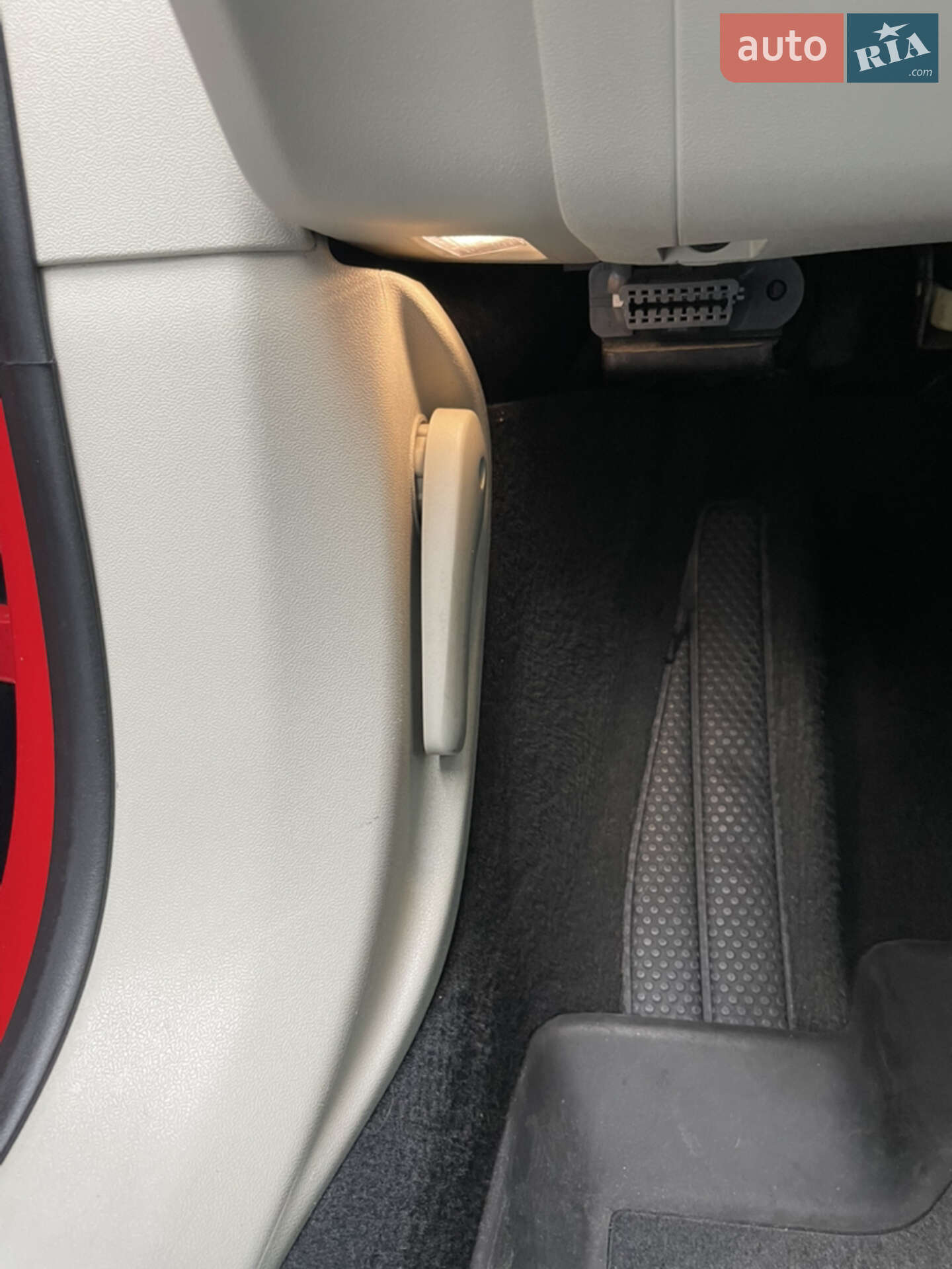 Volvo V40 Cross Country 2013 VIN YV1MZ8451D2002645 фото оголошення 28 з 44