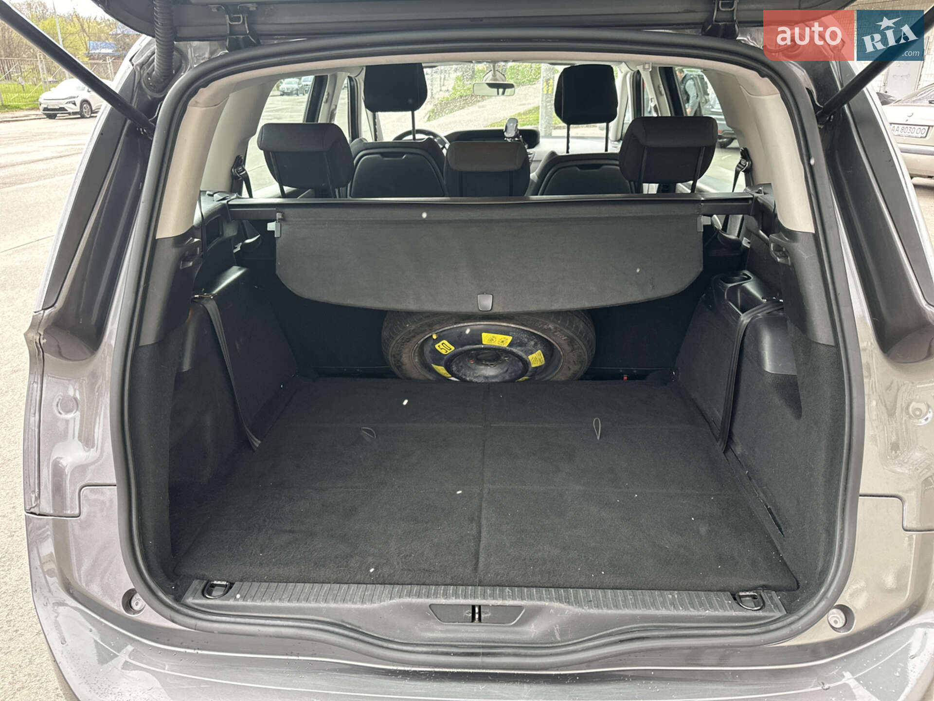 Citroen Grand C4 Picasso 2019 VIN VF73AYHZPKJ702263 фото оголошення 10 з 15