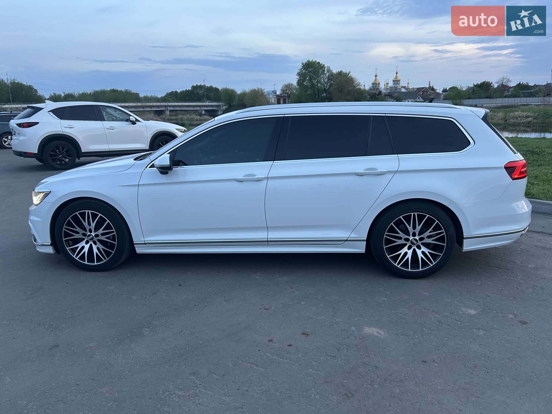 Volkswagen Passat 2018 VIN WVWZZZ3CZKE026334 фото оголошення 17 з 32