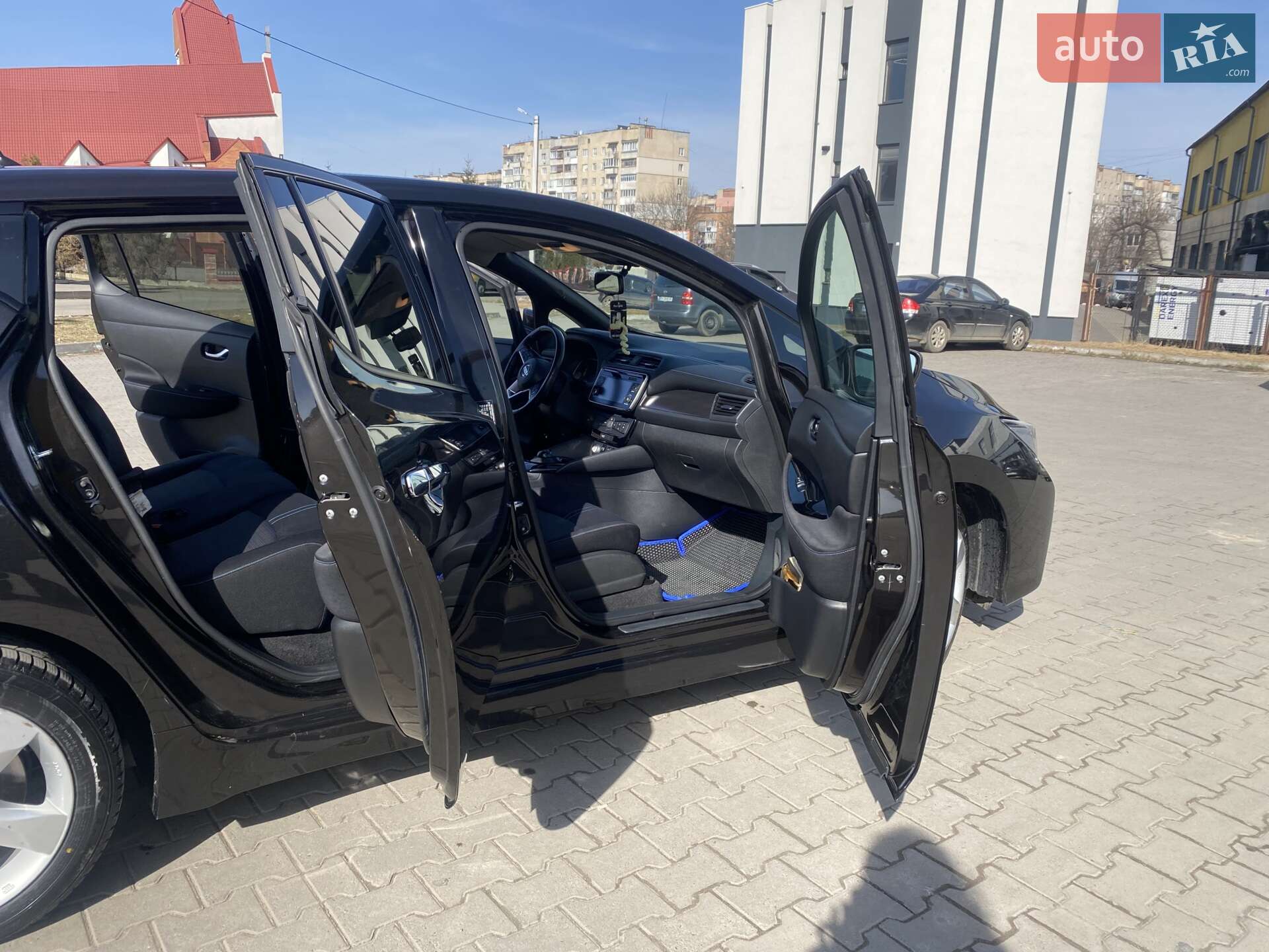 Nissan Leaf 2018 VIN SJNFAAZE1U0013001 фото оголошення 4 з 10