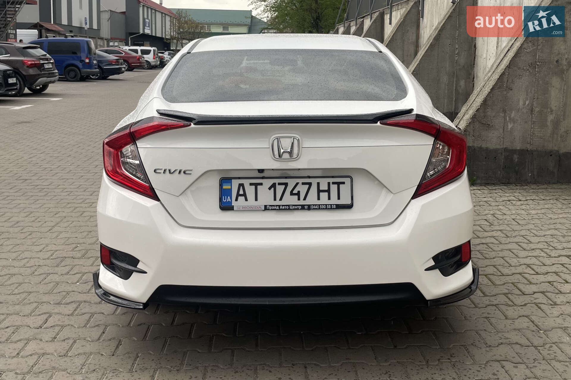 Honda Civic 2018 VIN 2HGFC2F50JH029139 фото оголошення 16 з 16