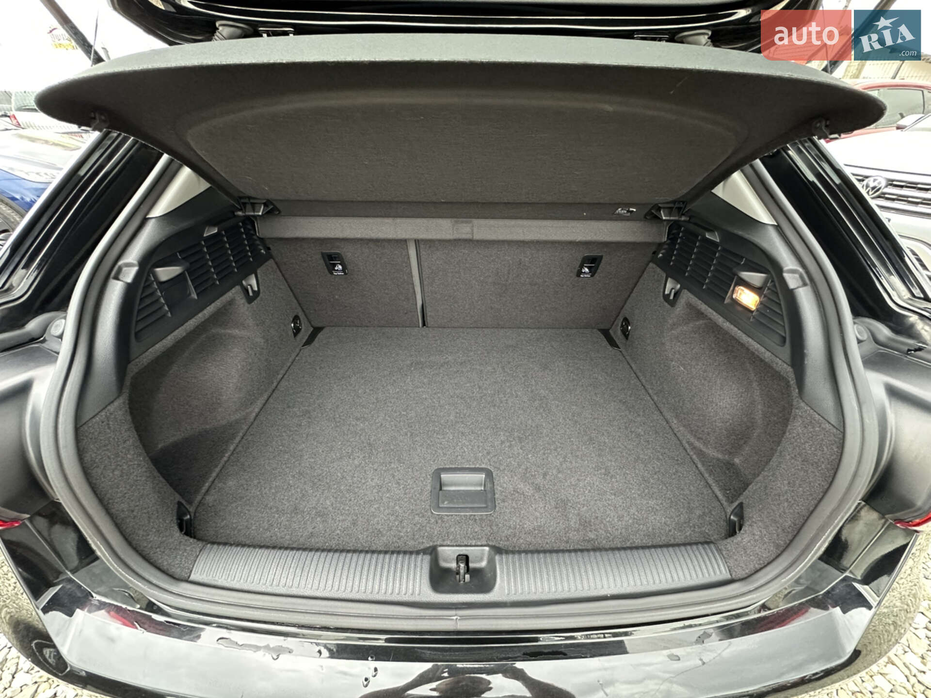 Audi Q2 2018 VIN WAUZZZGA2KA014220 фото оголошення 22 з 38