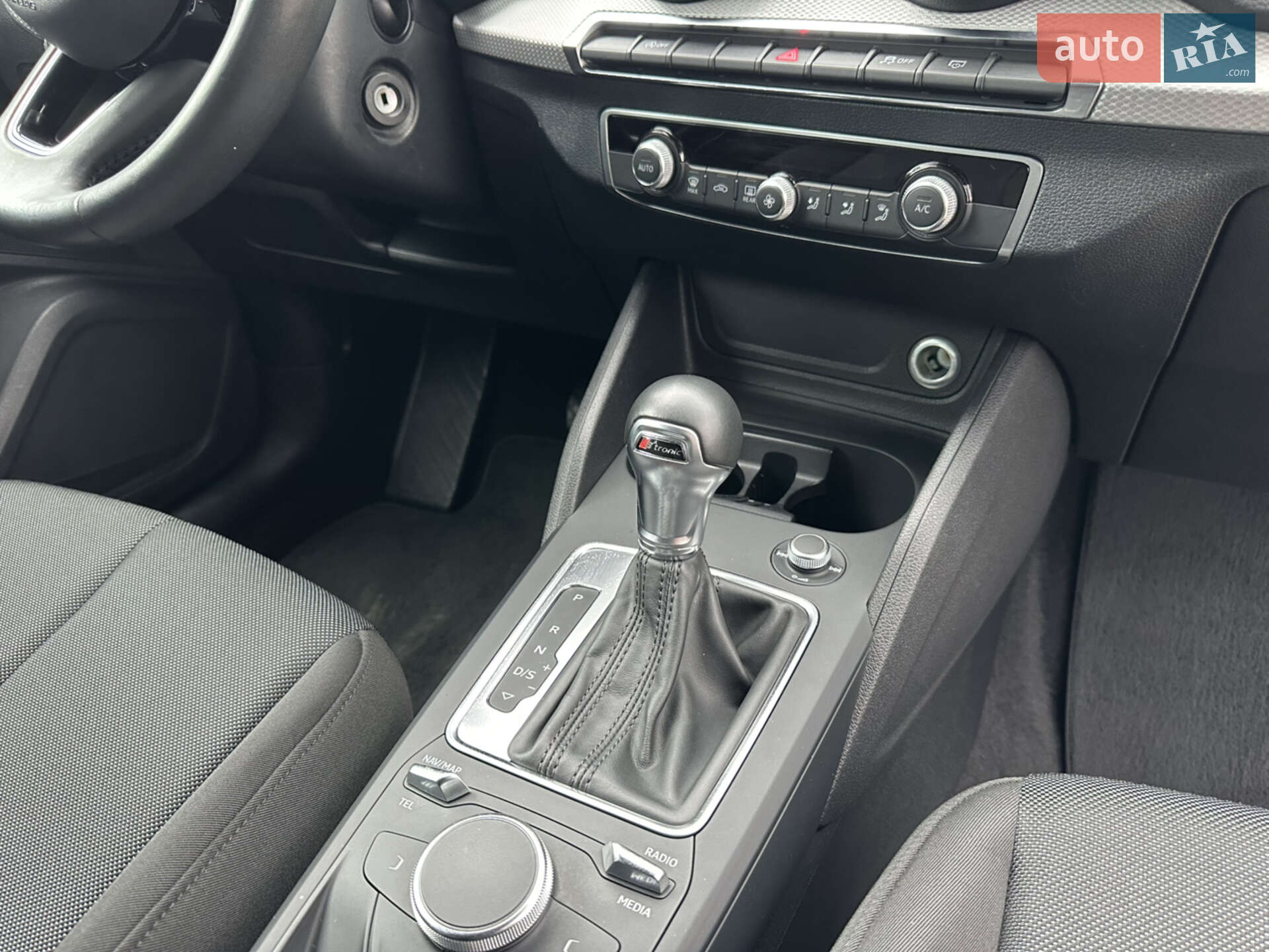 Audi Q2 2018 VIN WAUZZZGA2KA014220 фото оголошення 27 з 38