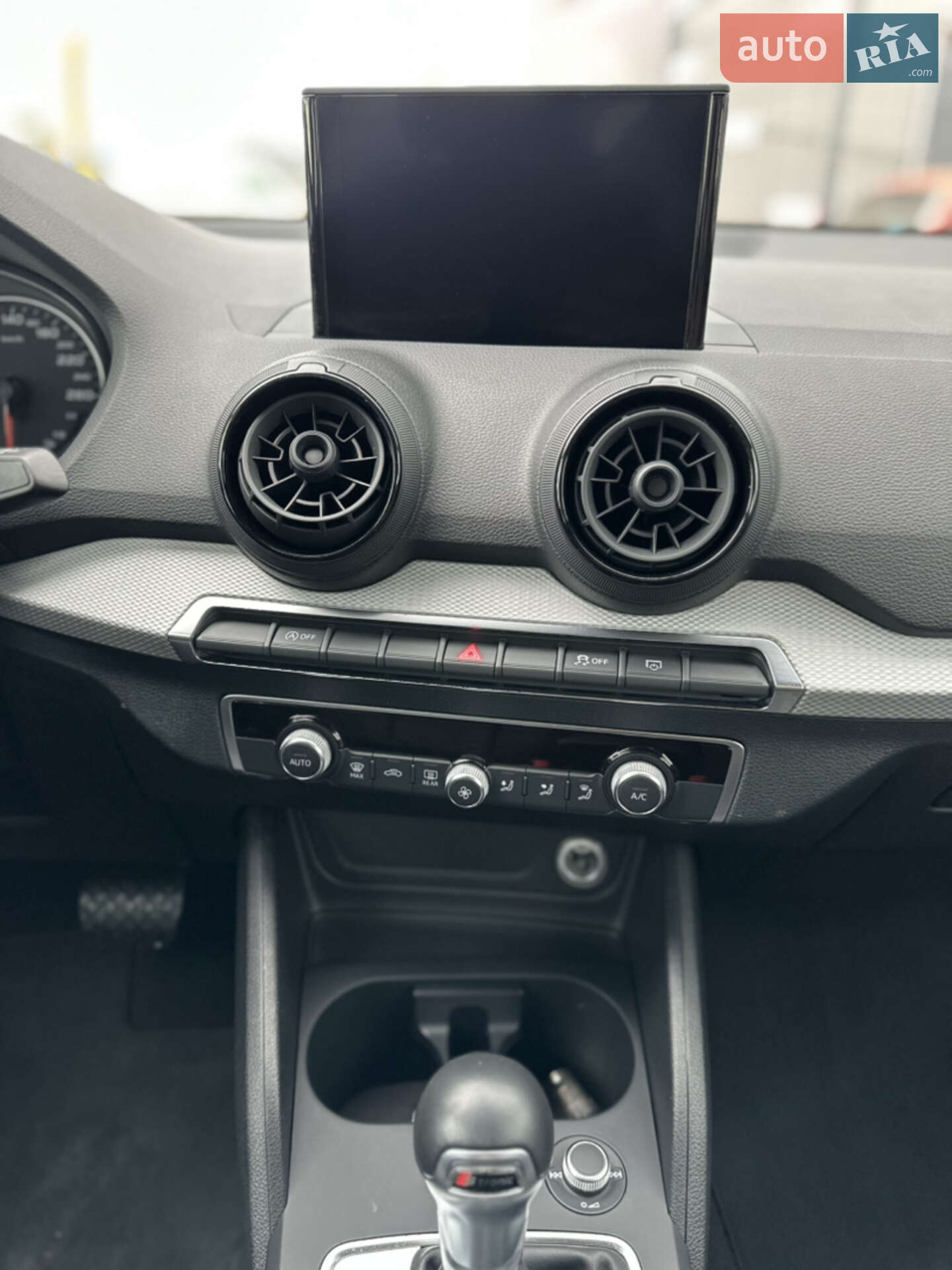 Audi Q2 2018 VIN WAUZZZGA2KA014220 фото оголошення 34 з 38
