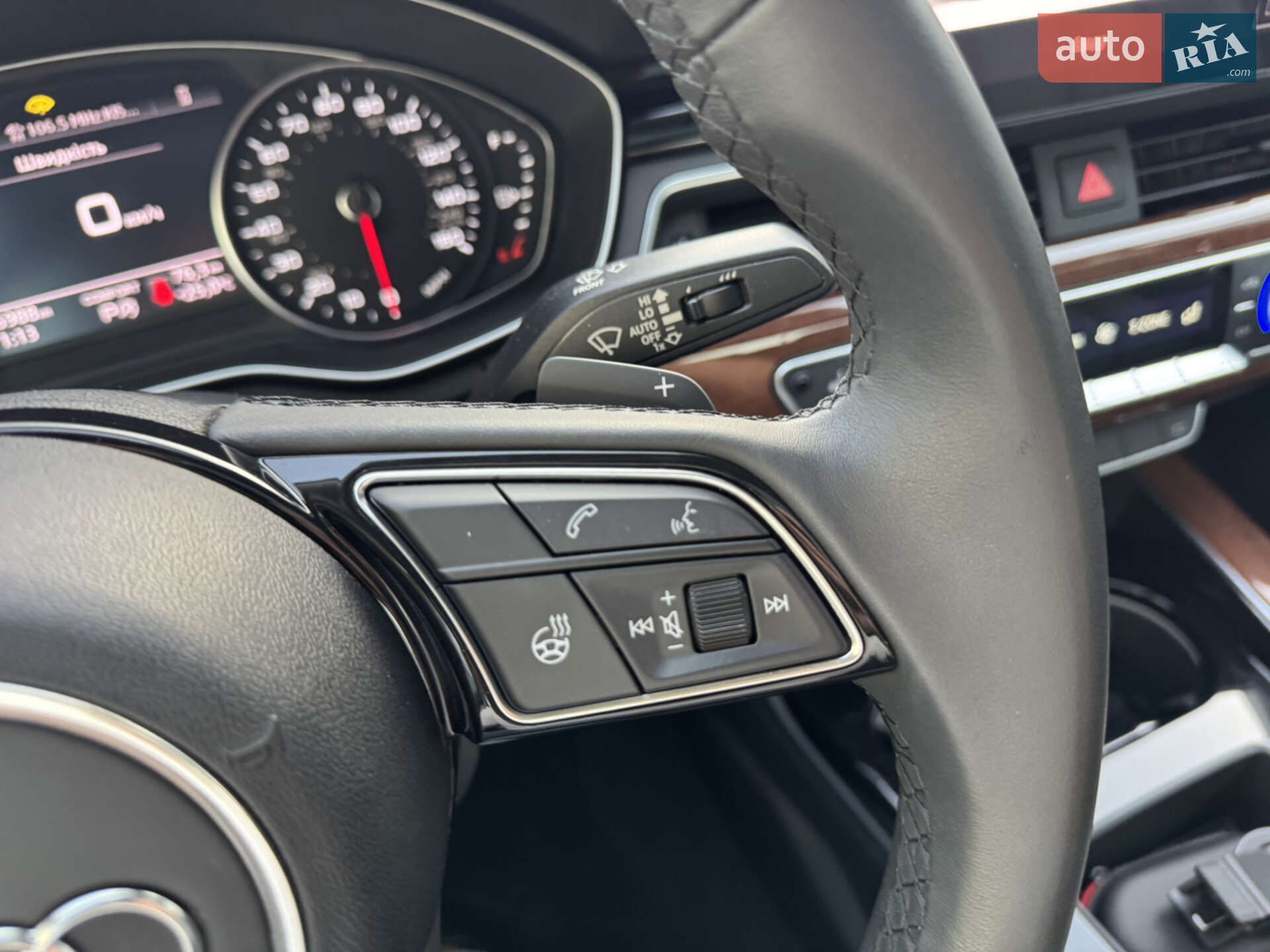 Audi A4 2020 VIN WAUABAF47MN002641 фото оголошення 7 з 16