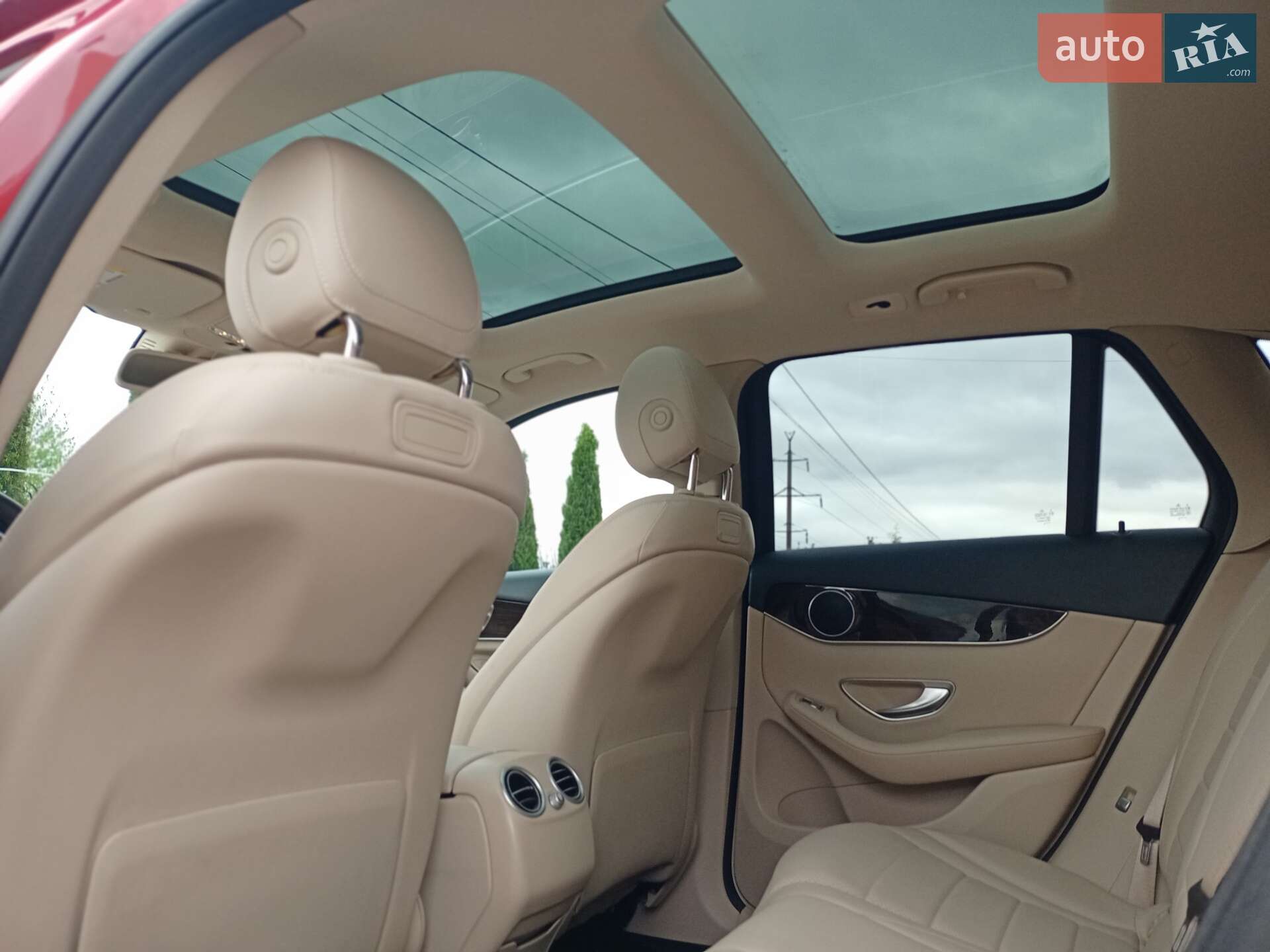 Mercedes-Benz GLC-Class 2018 VIN WDC0G4JBXJV098374 фото оголошення 3 з 24