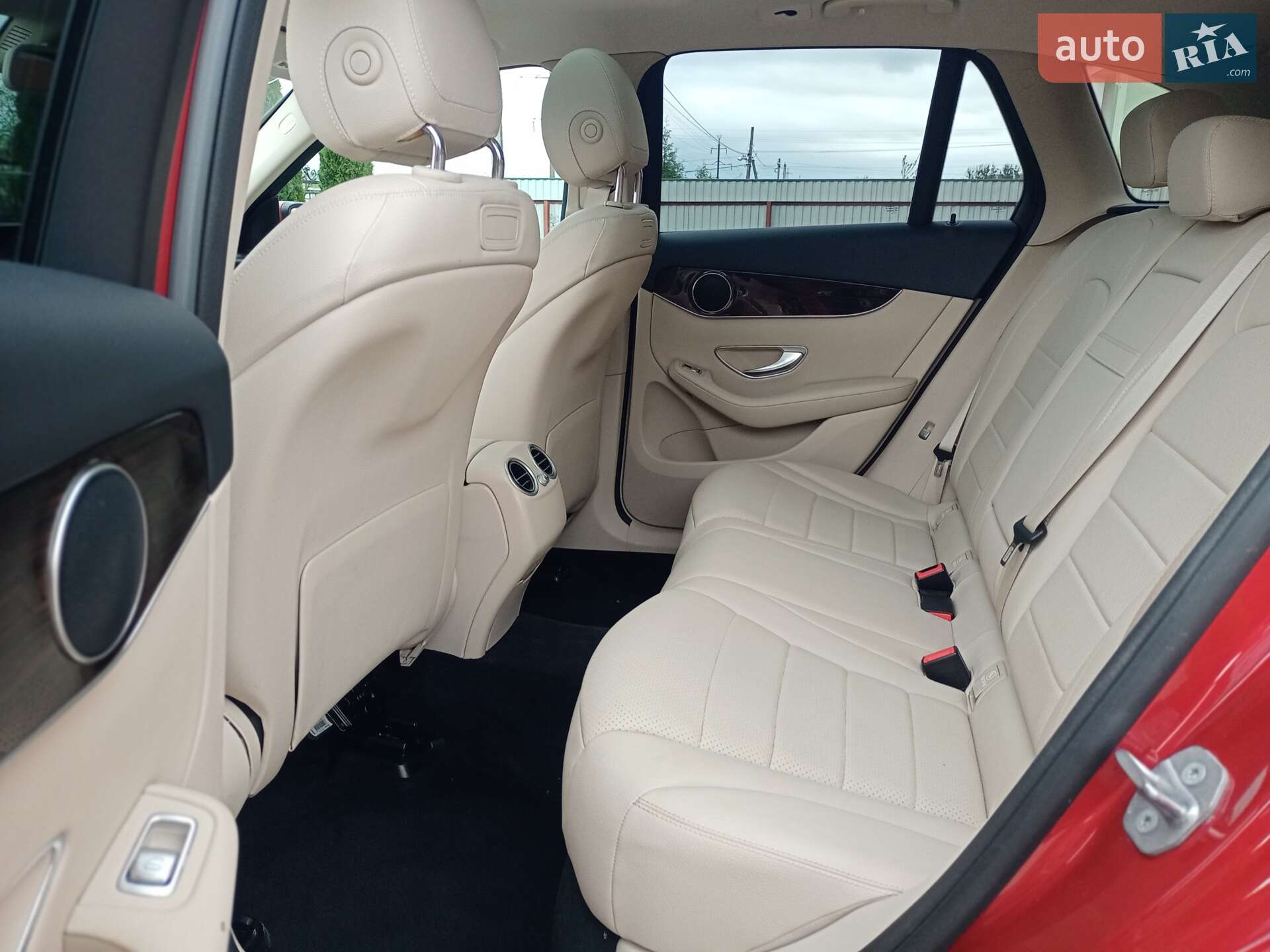 Mercedes-Benz GLC-Class 2018 VIN WDC0G4JBXJV098374 фото оголошення 5 з 24