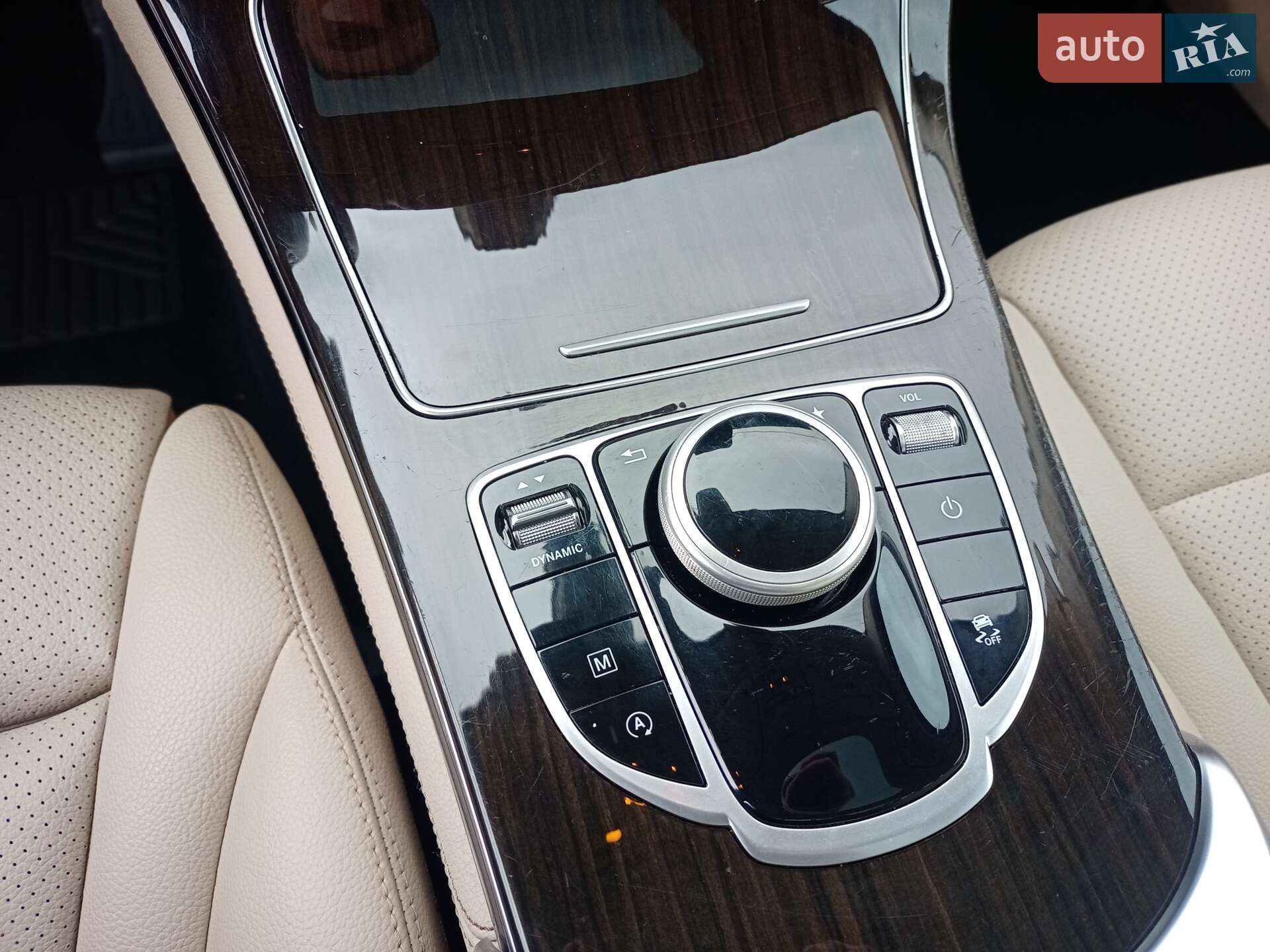 Mercedes-Benz GLC-Class 2018 VIN WDC0G4JBXJV098374 фото оголошення 10 з 24