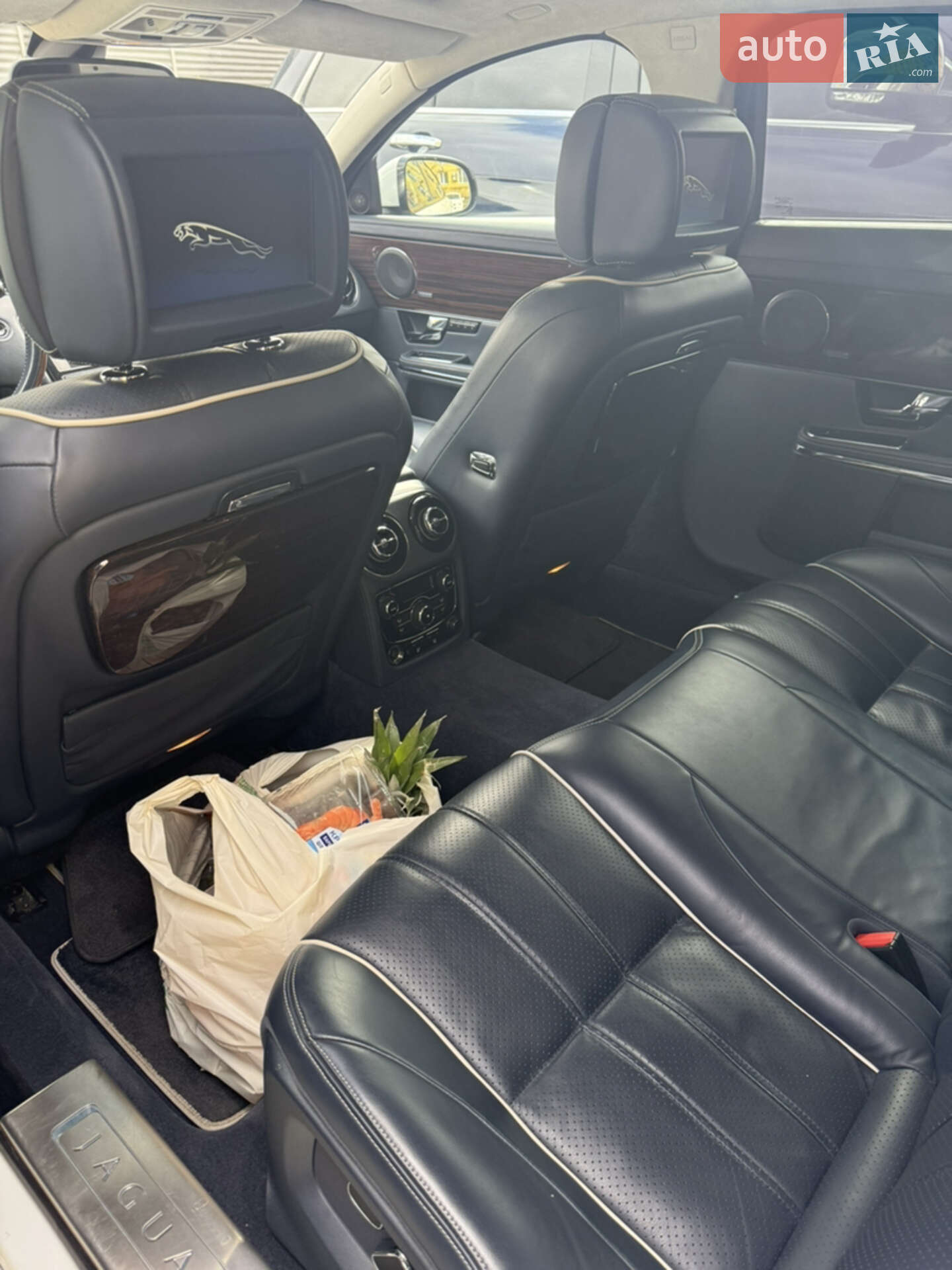 Jaguar XJ 2013 VIN SAJAJ26H7D8V46751 фото оголошення 15 з 22