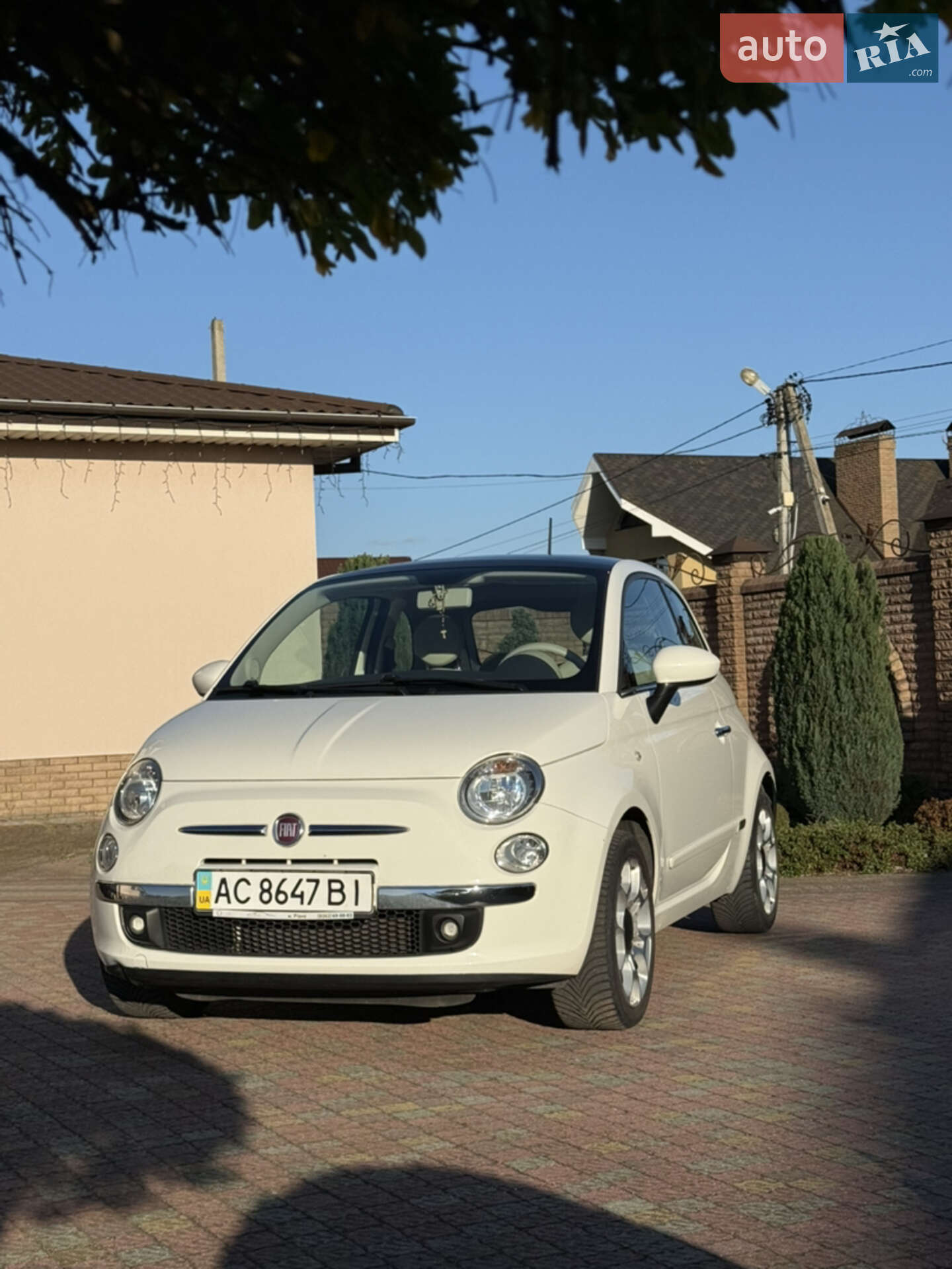 Fiat 500 2015 VIN ZFA3120000J411917 фото оголошення 2 з 10