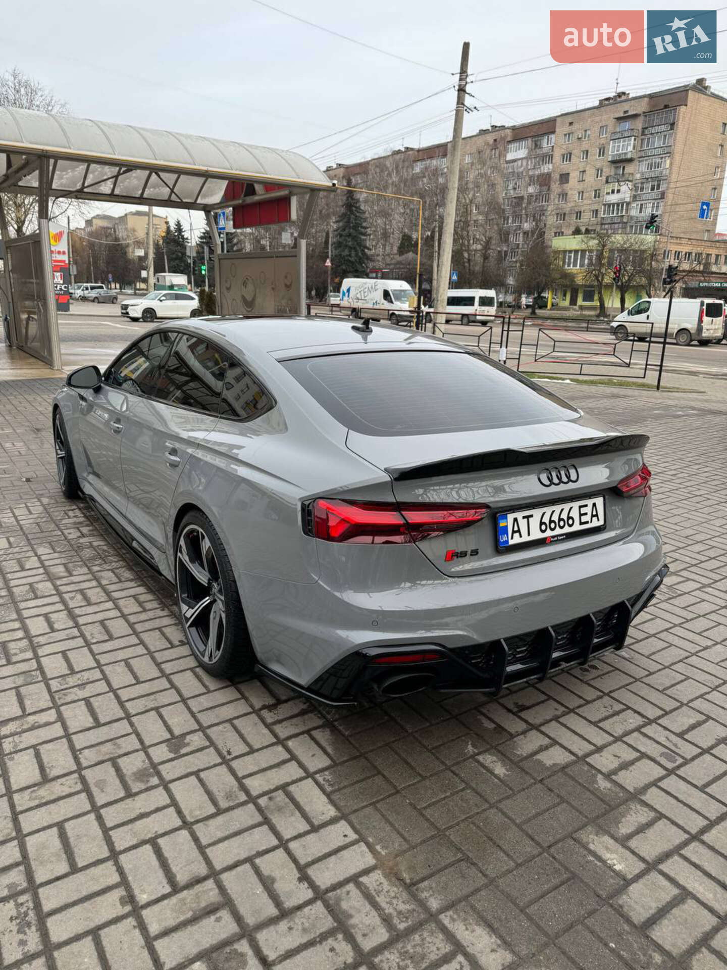 Audi RS5 2021 VIN WUAAWCF58NA900432 фото оголошення 5 з 22