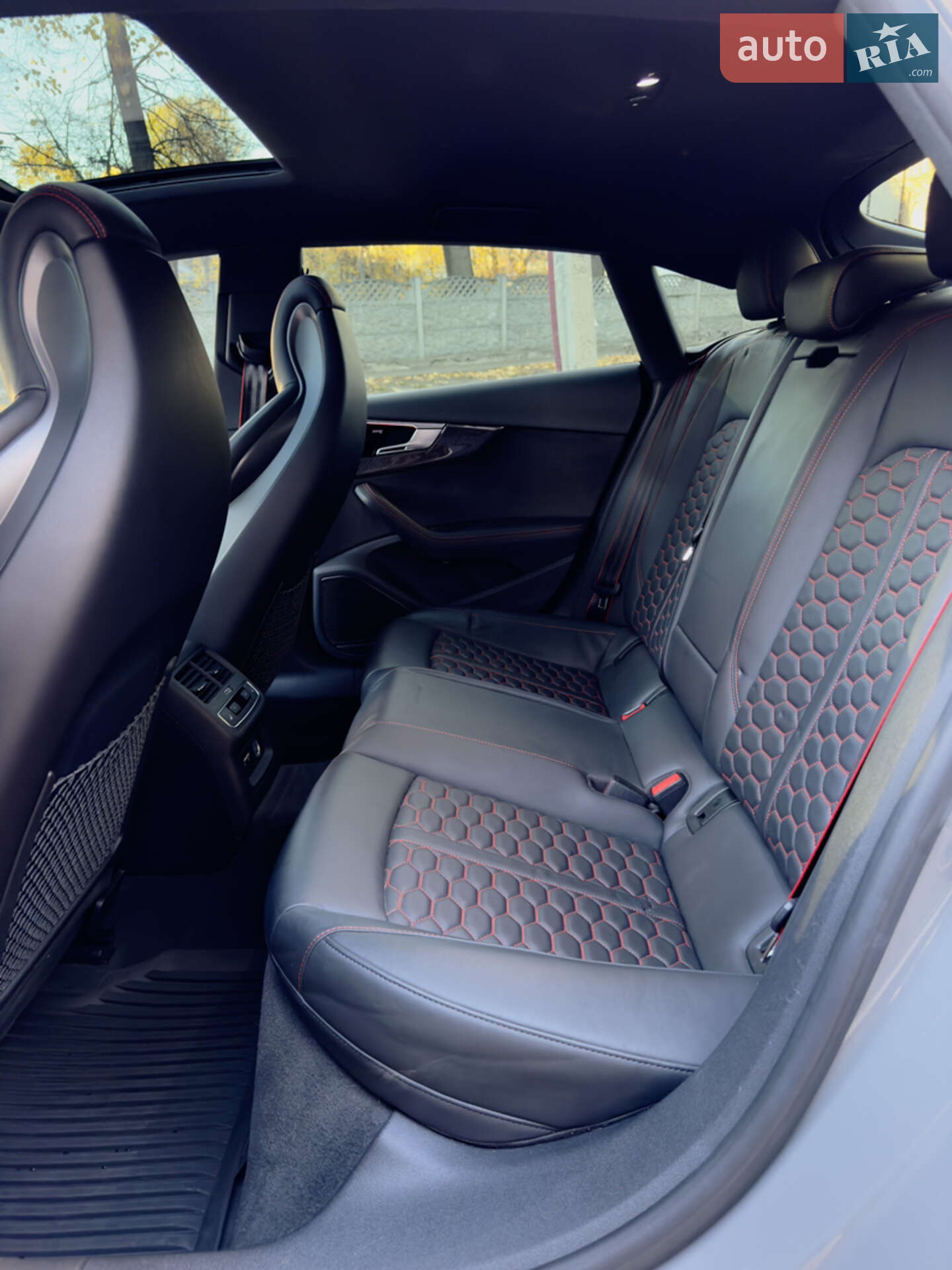 Audi RS5 2021 VIN WUAAWCF58NA900432 фото оголошення 16 з 22