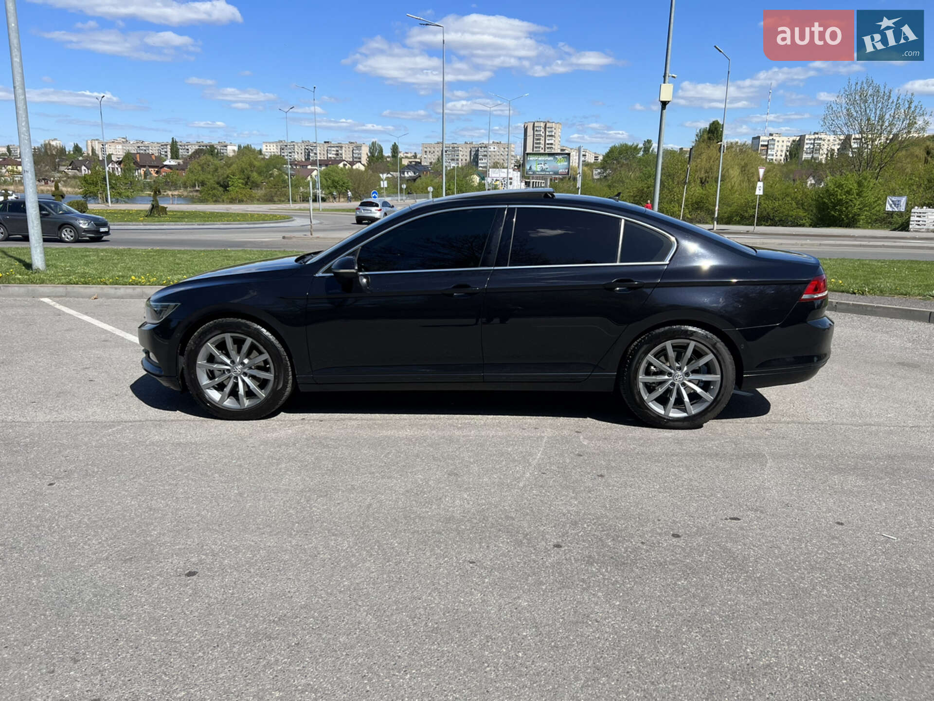 Volkswagen Passat 2015 VIN WVWZZZ3CZGE114231 фото оголошення 29 з 31