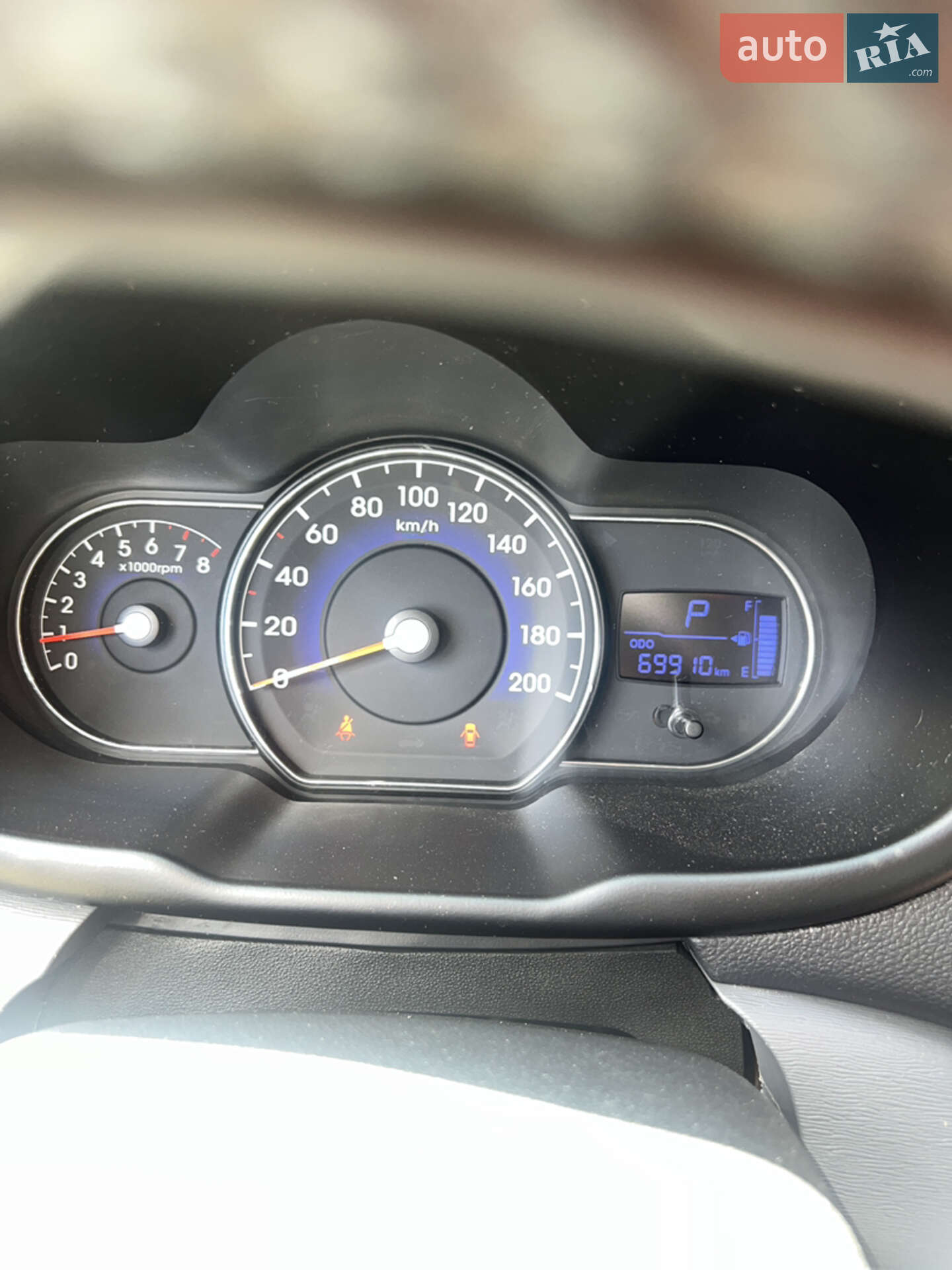 Hyundai i10 2012 VIN MALAN51CBCM048345 фото оголошення 2 з 17