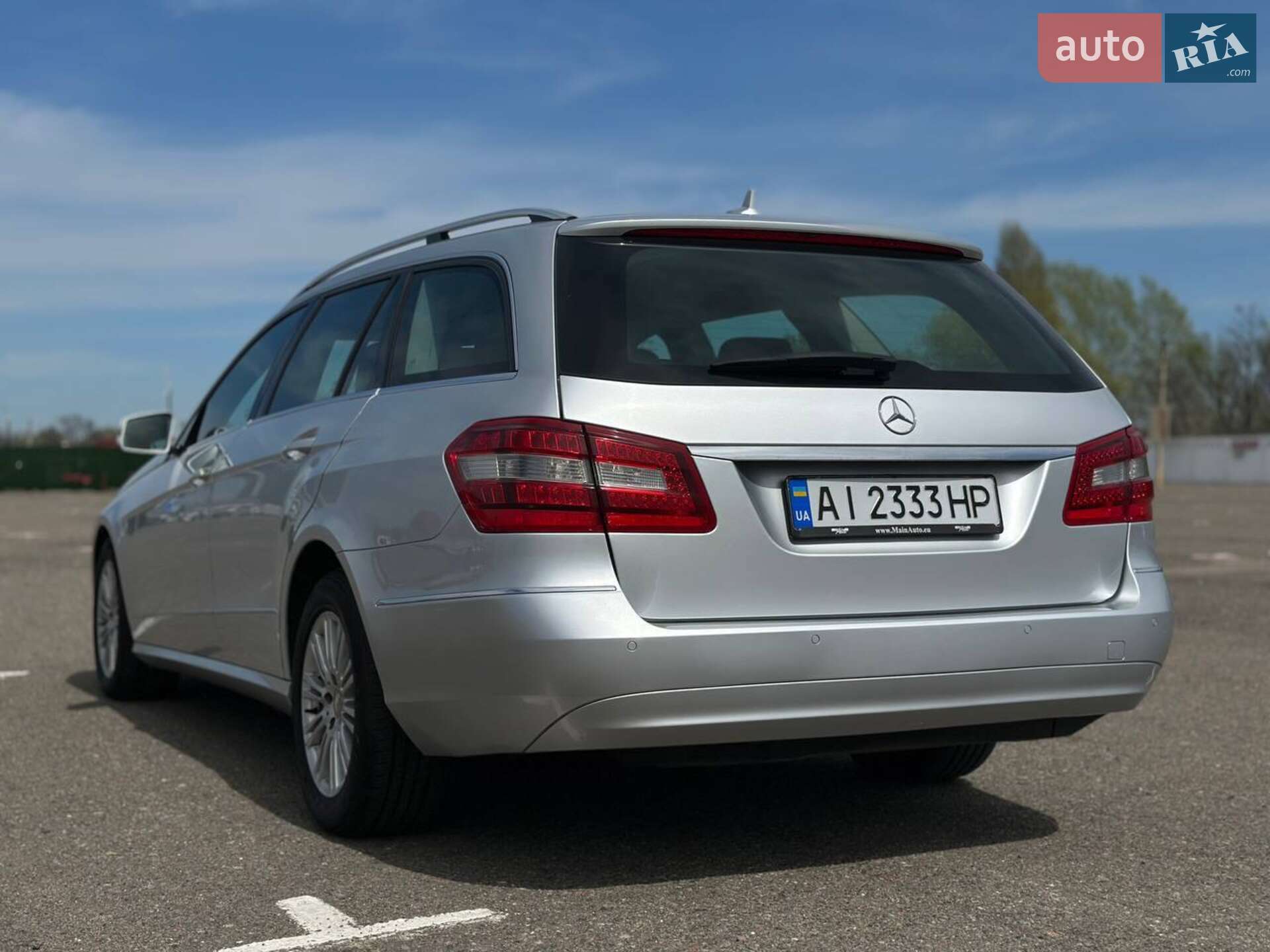 Mercedes-Benz E-Class 2011 VIN WDD2122021A493761 фото оголошення 2 з 11