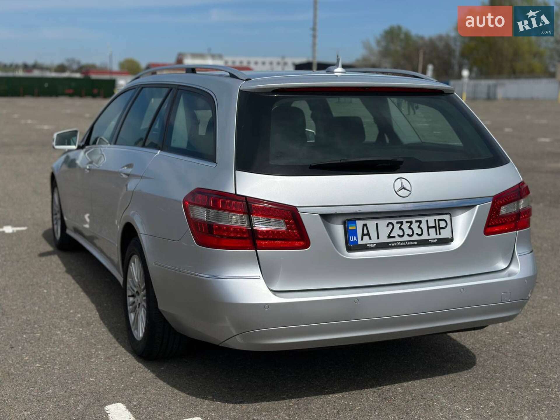 Mercedes-Benz E-Class 2011 VIN WDD2122021A493761 фото оголошення 6 з 11
