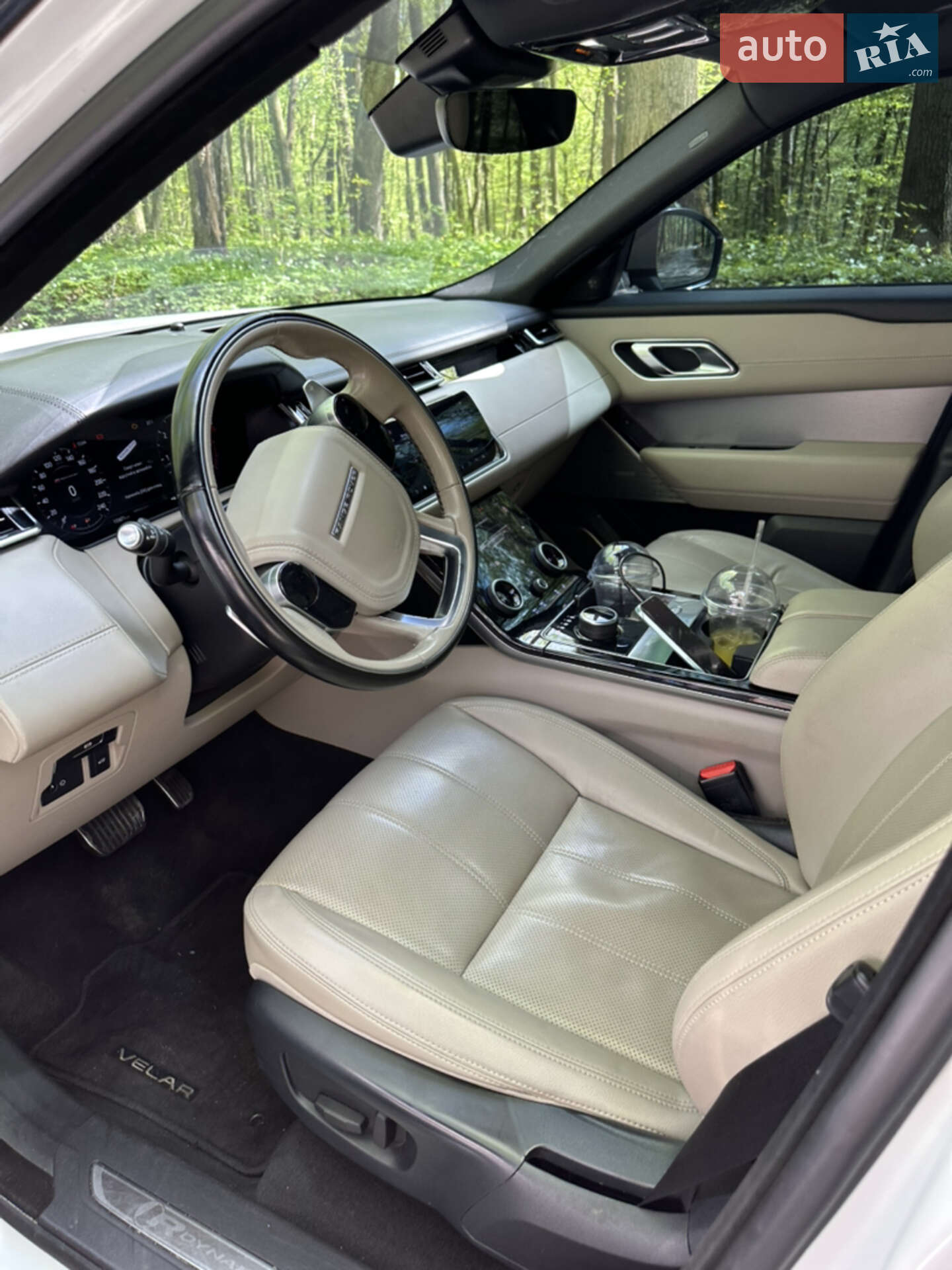 Land Rover Range Rover Velar 2017 VIN SALYL2RN0JA736767 фото оголошення 8 з 19