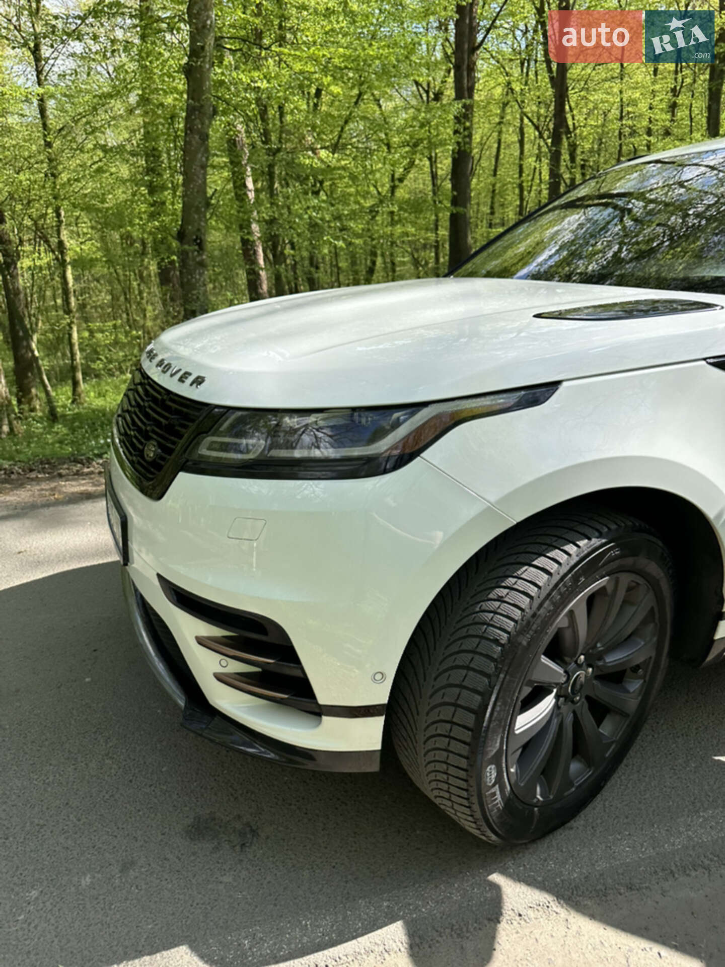 Land Rover Range Rover Velar 2017 VIN SALYL2RN0JA736767 фото оголошення 14 з 19