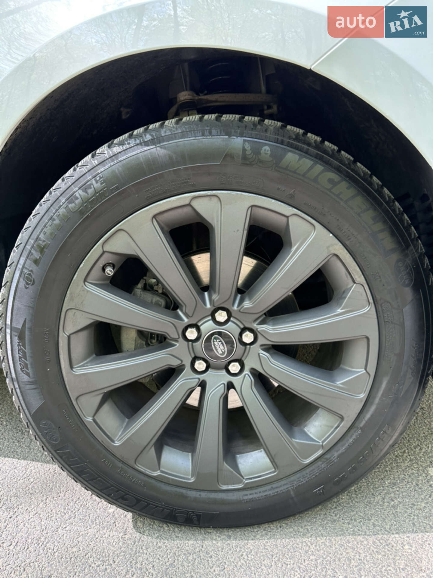 Land Rover Range Rover Velar 2017 VIN SALYL2RN0JA736767 фото оголошення 16 з 19
