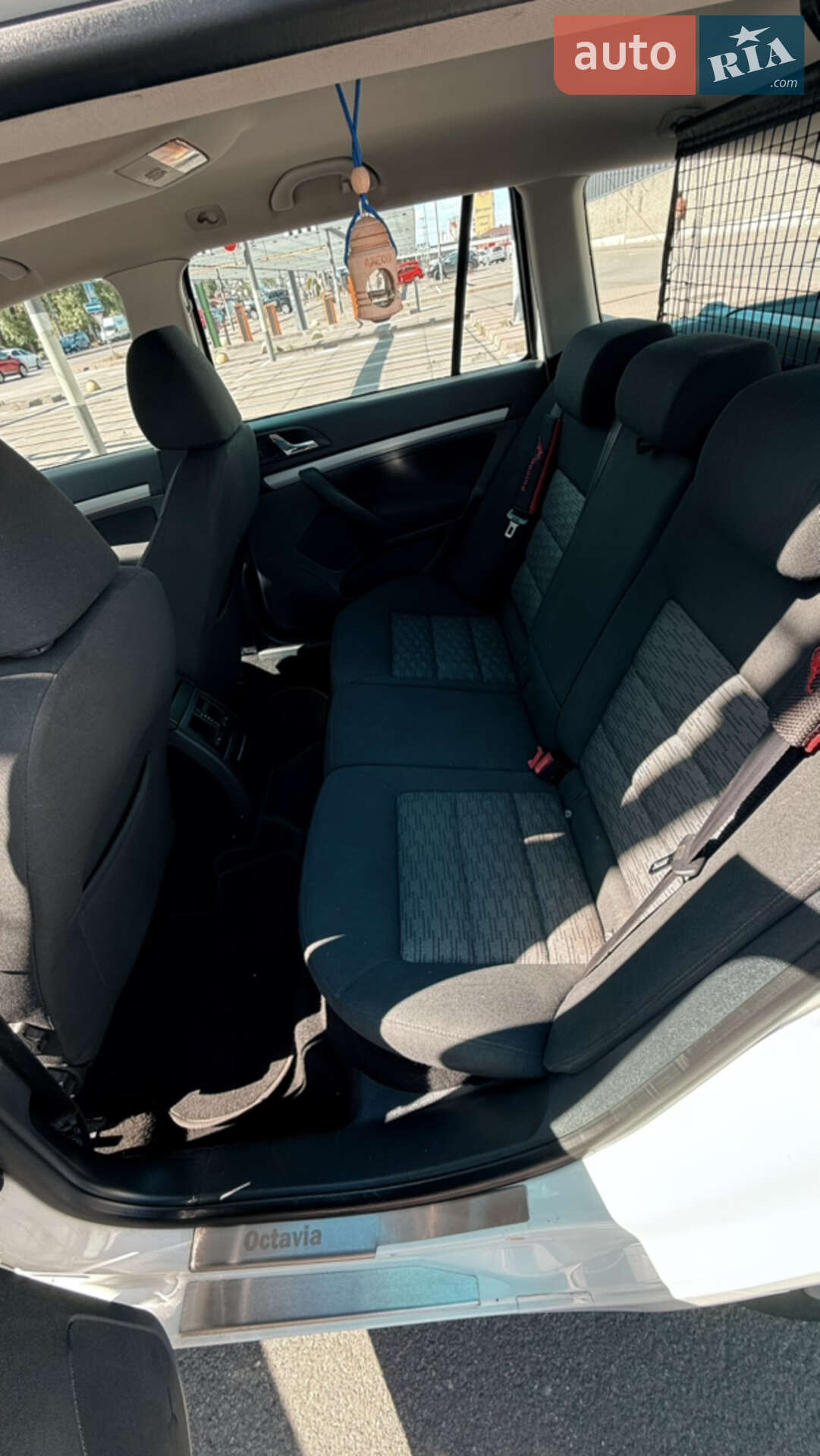 Skoda Octavia 2013 VIN TMBHE61ZXD2140152 фото оголошення 12 з 36