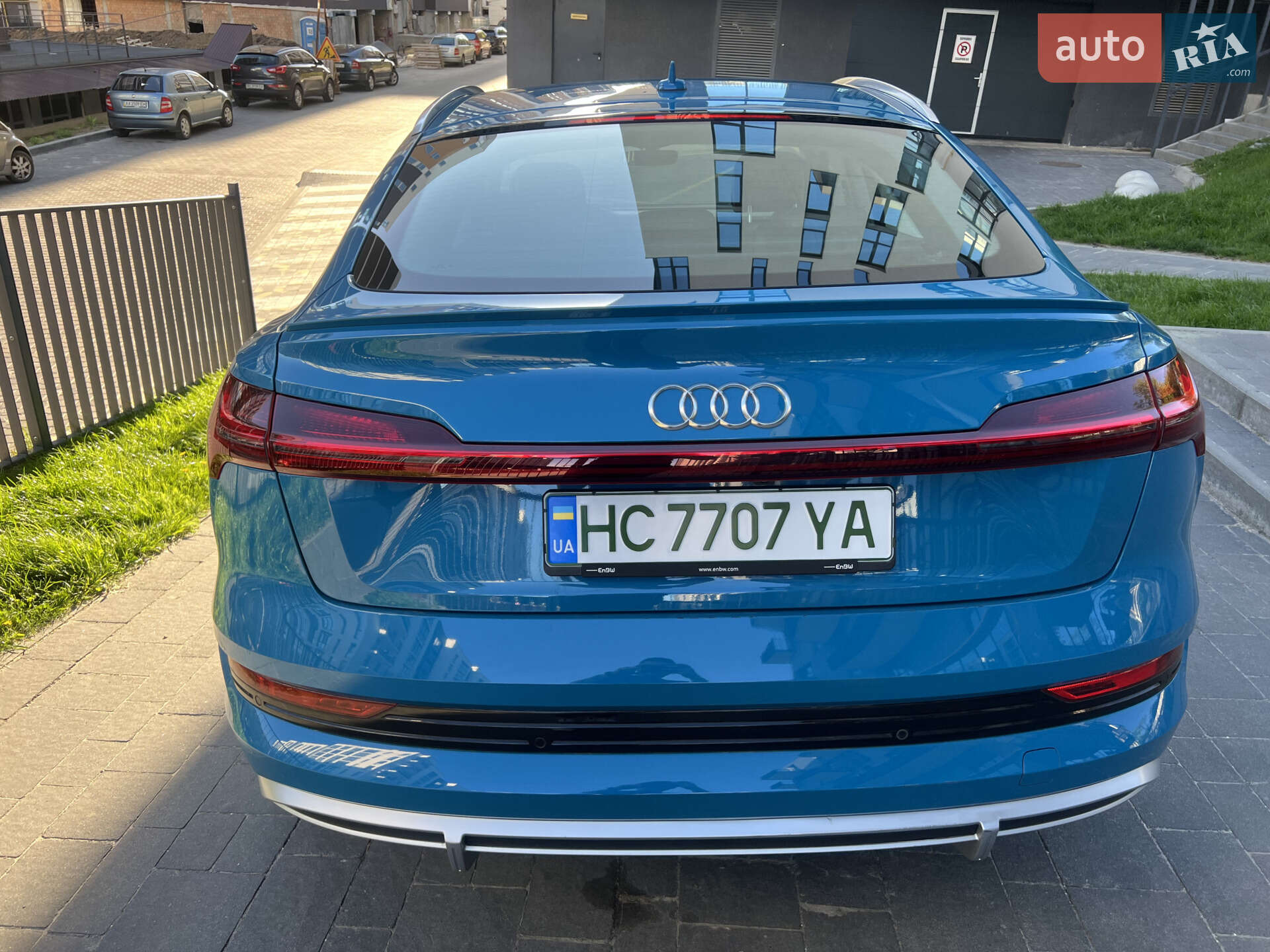 Audi e-tron Sportback 2020 VIN WAUZZZGE7LB037085 фото оголошення 6 з 47