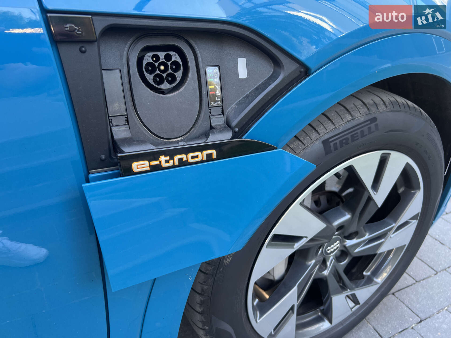 Audi e-tron Sportback 2020 VIN WAUZZZGE7LB037085 фото оголошення 15 з 47