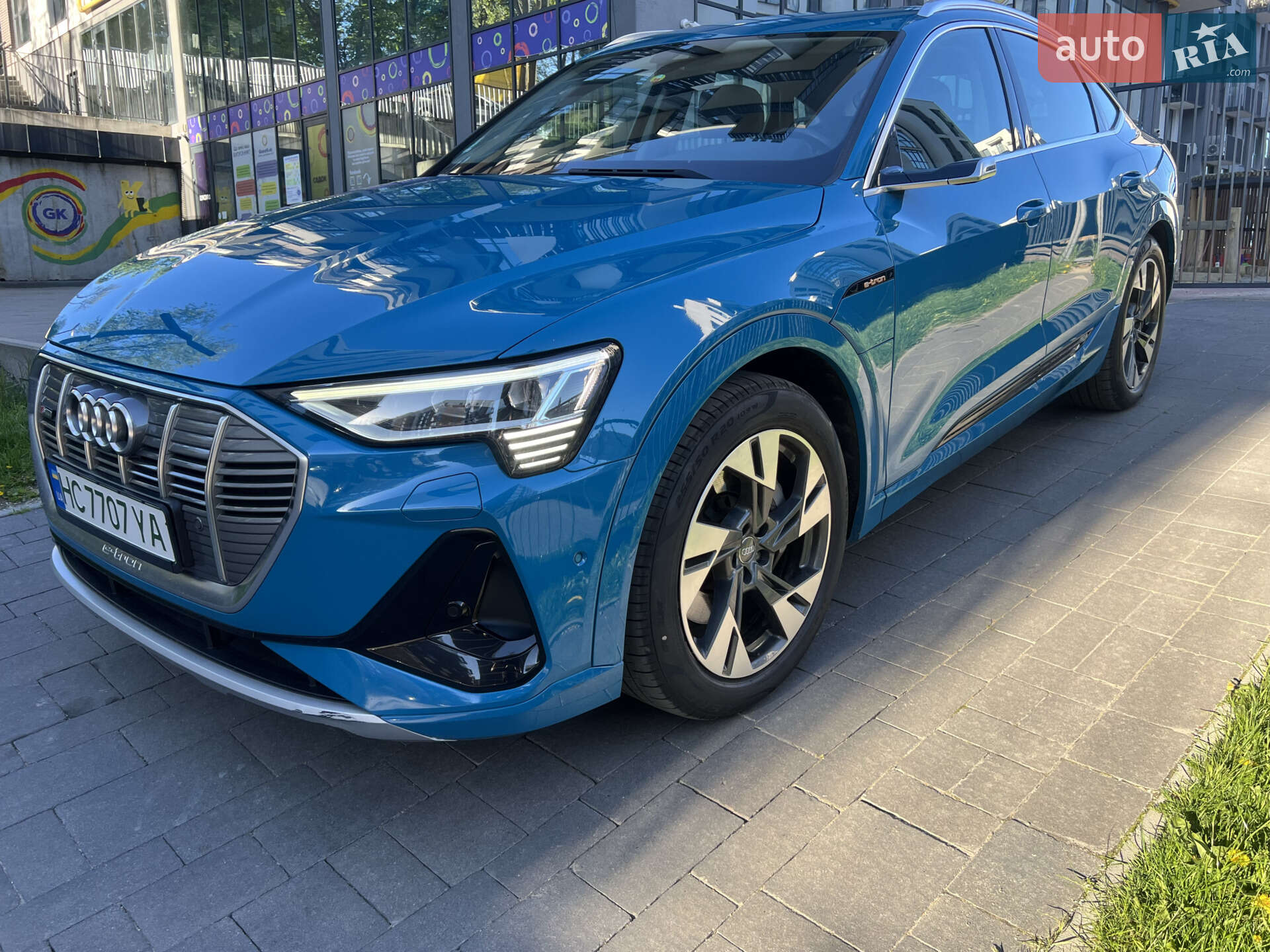 Audi e-tron Sportback 2020 VIN WAUZZZGE7LB037085 фото оголошення 22 з 47