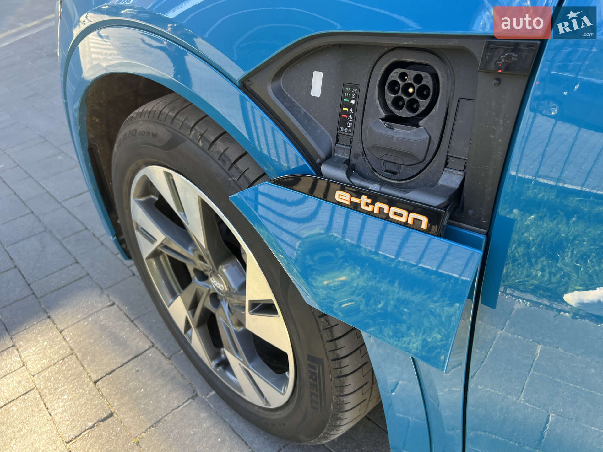 Audi e-tron Sportback 2020 VIN WAUZZZGE7LB037085 фото оголошення 24 з 47