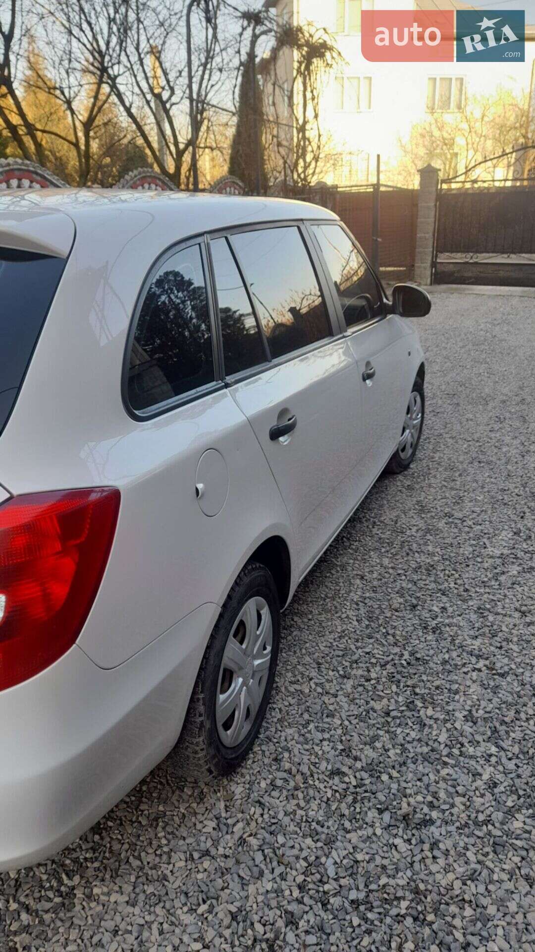 Skoda Fabia 2011 VIN TMB1MB5J0C3028180 фото оголошення 8 з 18