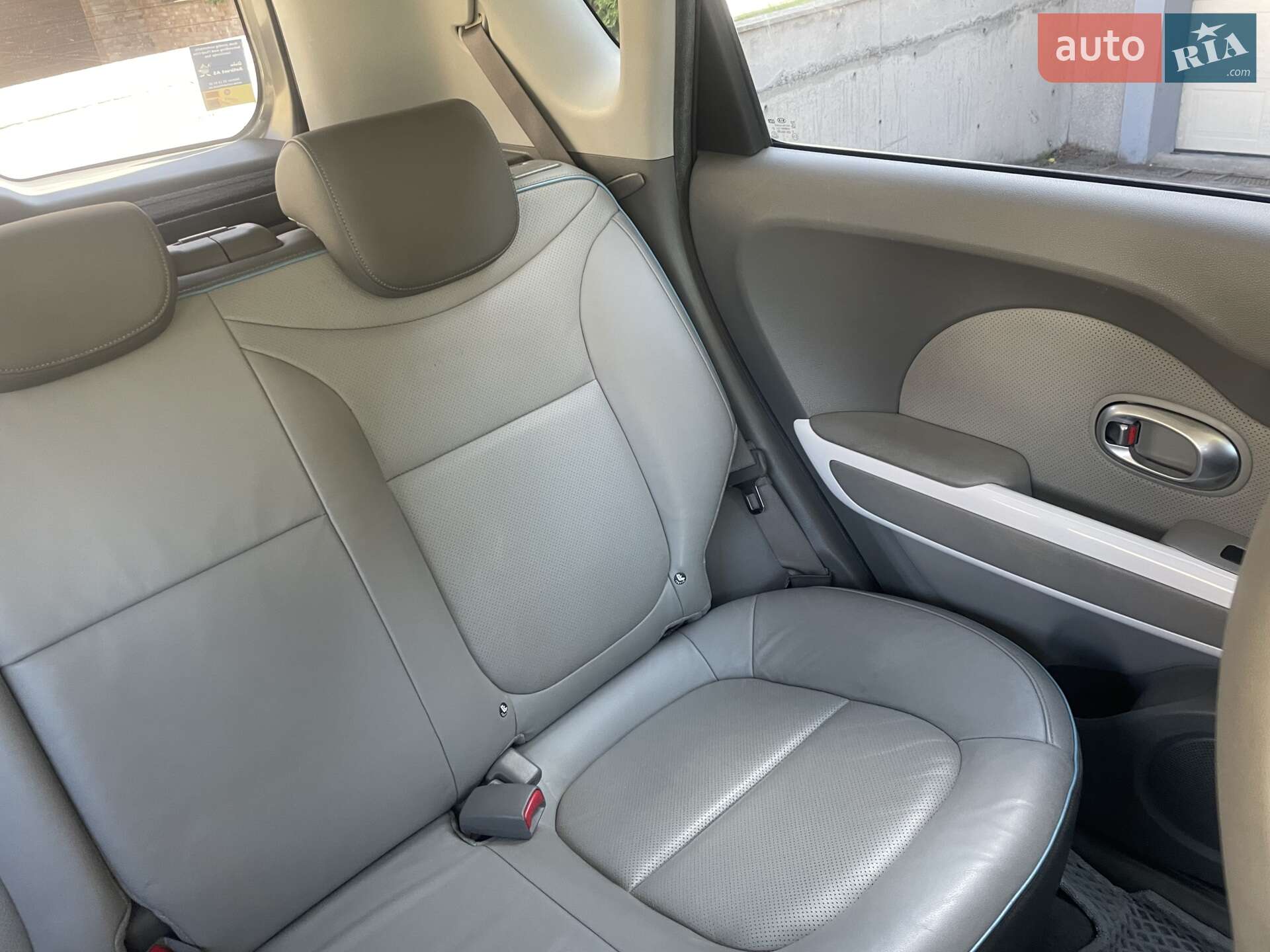 Kia Soul 2015 VIN KNAJX81EFG7008214 фото оголошення 9 з 11