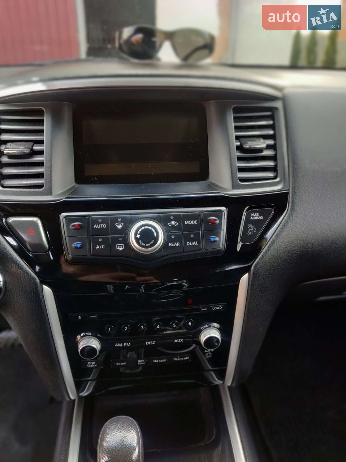 Nissan Pathfinder 2015 VIN 5N1AR2MN4FC646785 фото оголошення 7 з 17