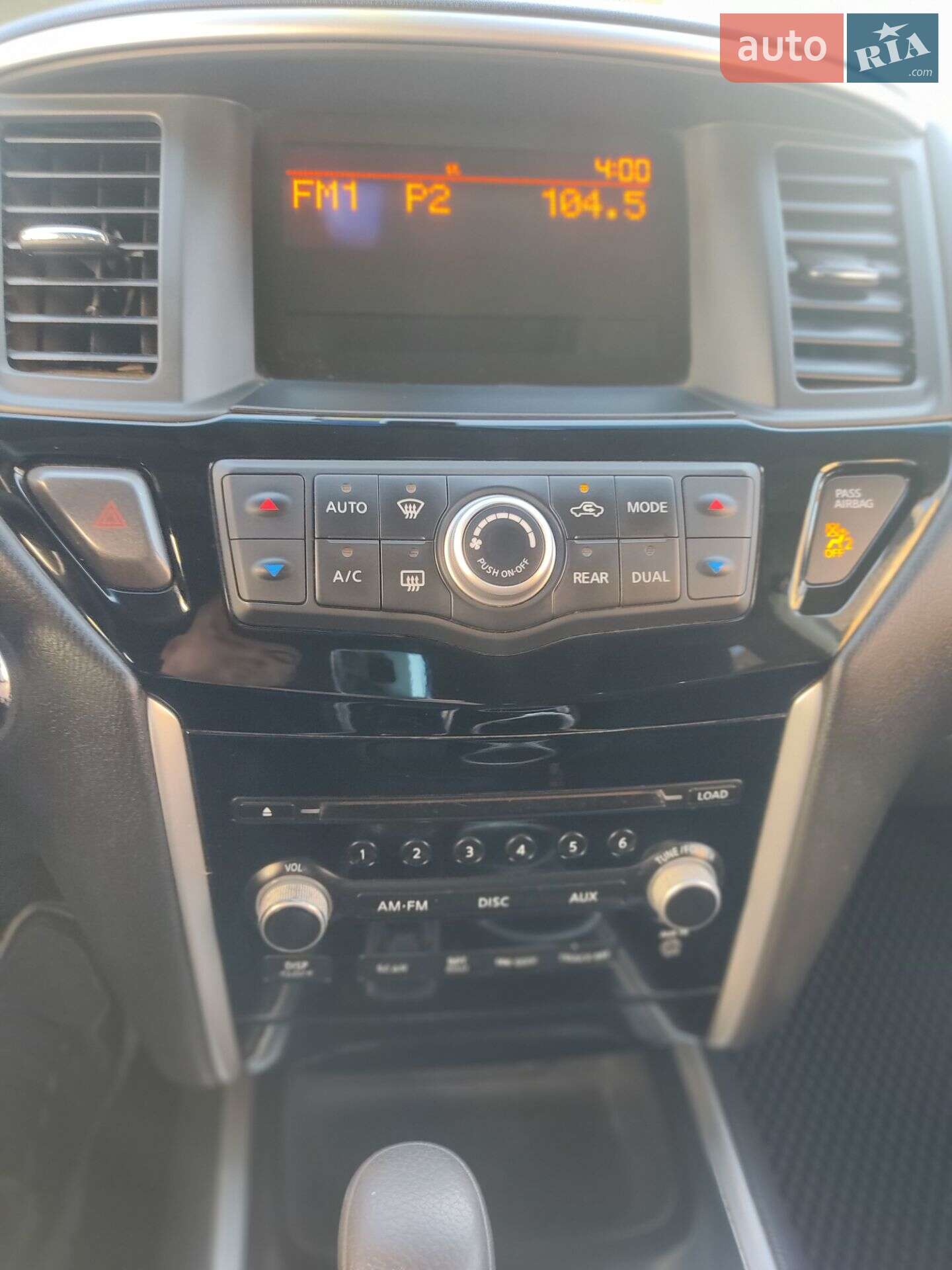 Nissan Pathfinder 2015 VIN 5N1AR2MN4FC646785 фото оголошення 8 з 17
