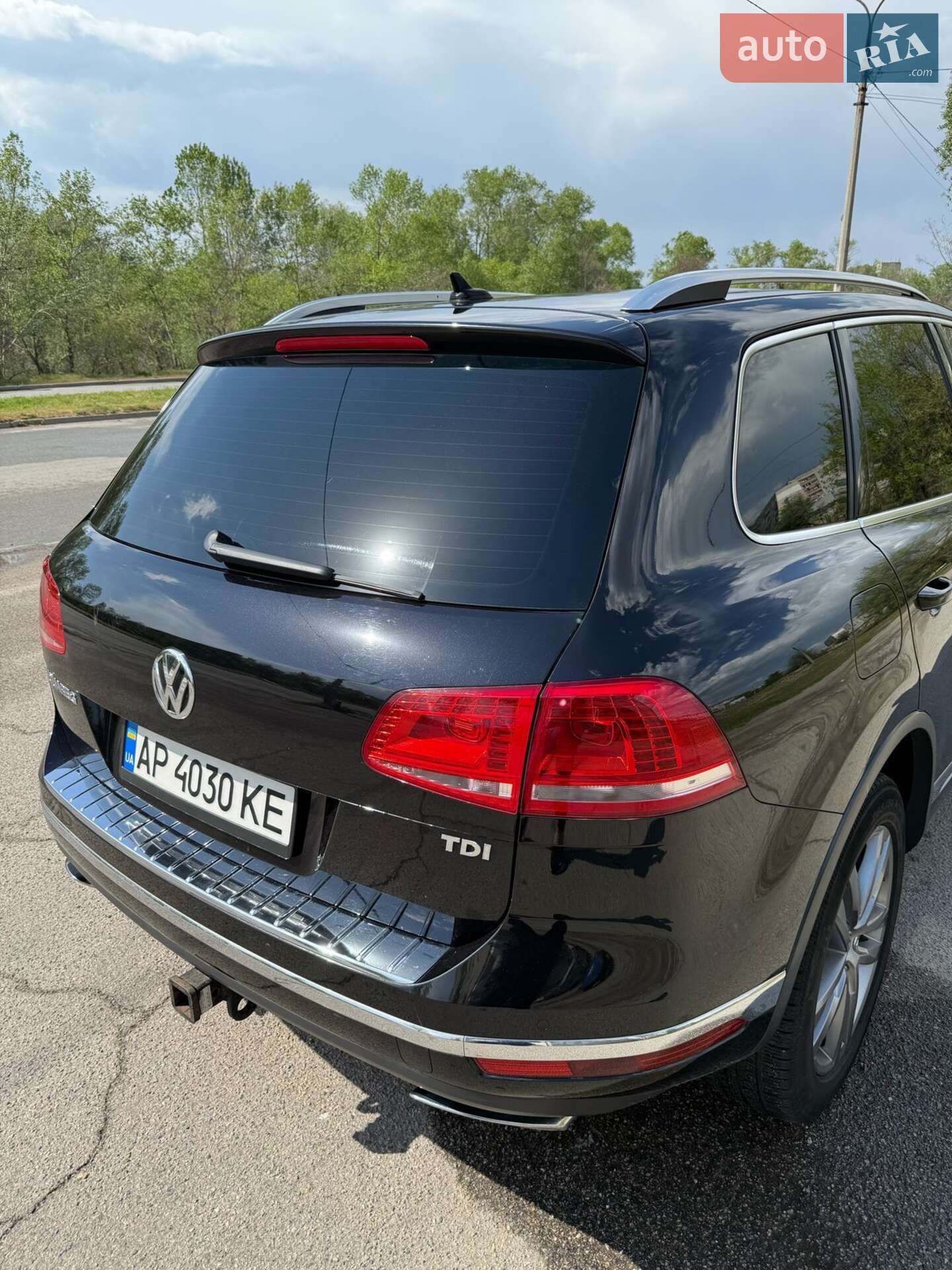 Volkswagen Touareg 2015 VIN WVGEP9BP7GD006005 фото оголошення 4 з 26