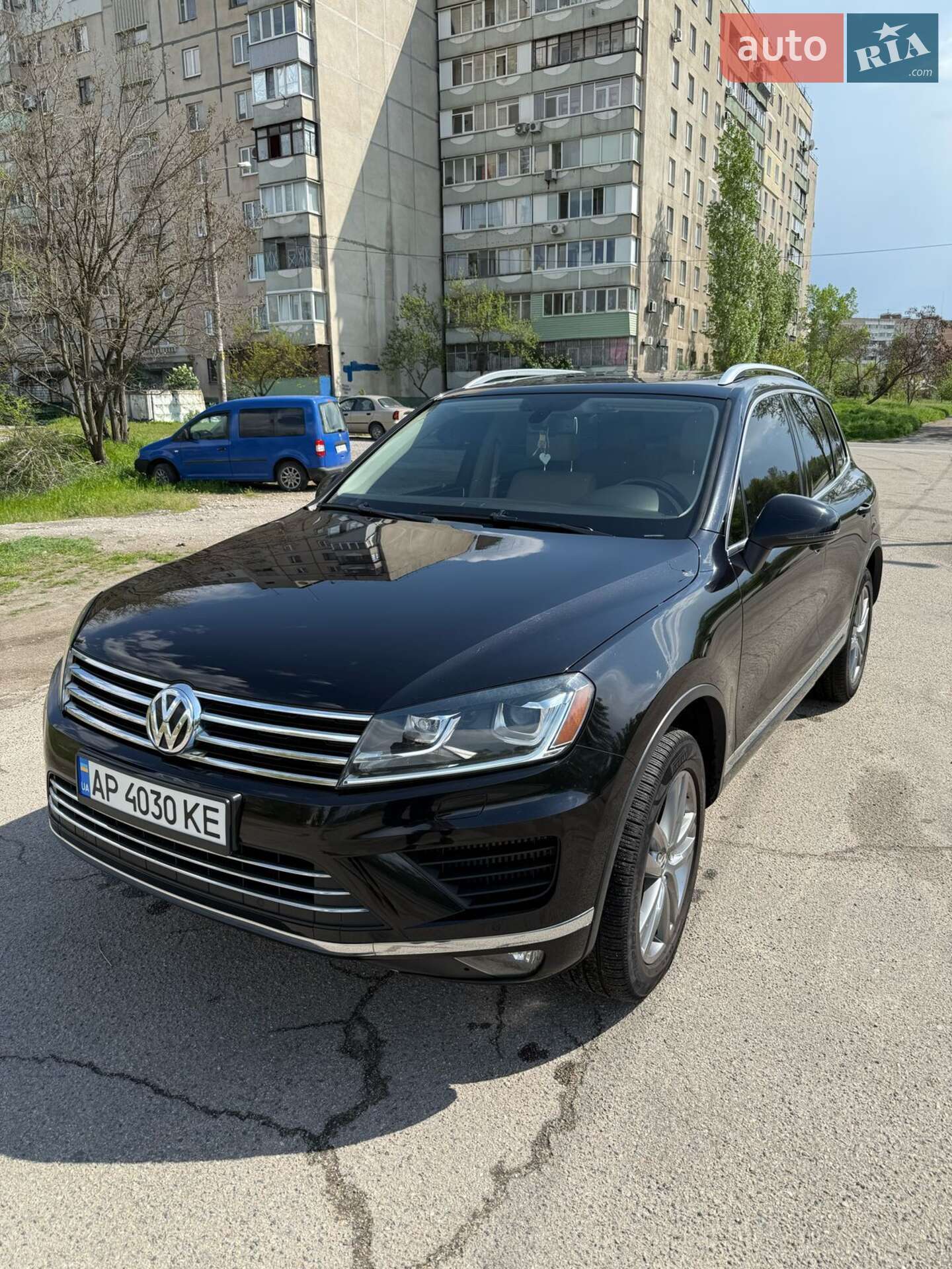 Volkswagen Touareg 2015 VIN WVGEP9BP7GD006005 фото оголошення 5 з 26
