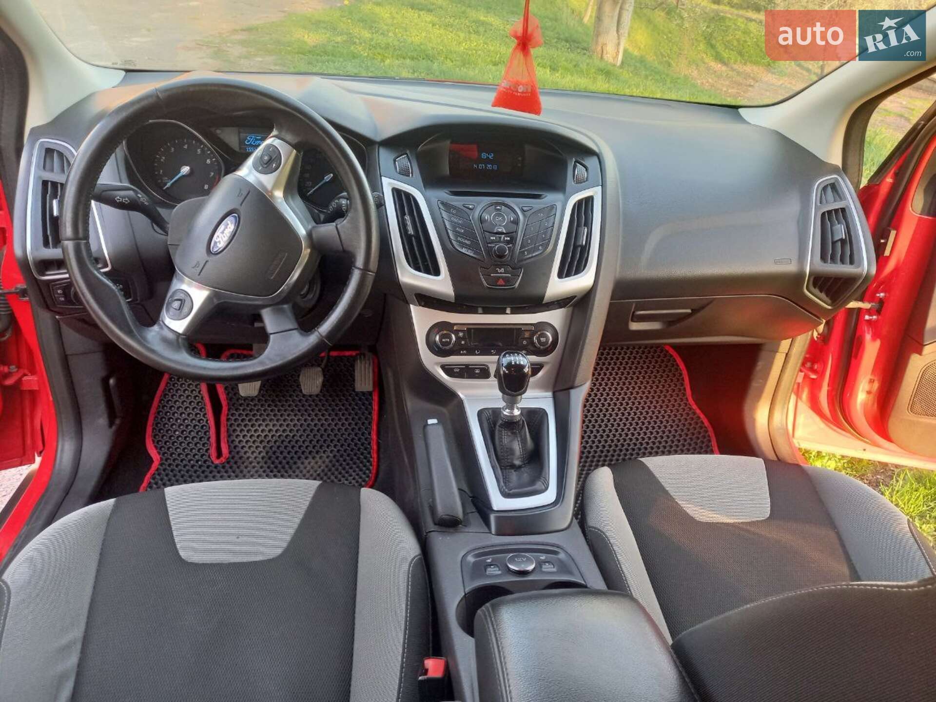 Ford Focus 2013 VIN WF0KXXGCBKDG41524 фото оголошення 6 з 9