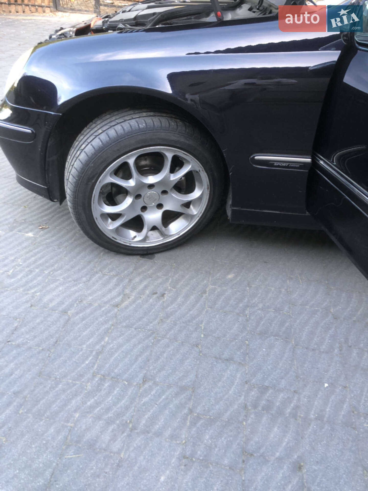 Mercedes-Benz C-Class 2005 VIN WDB2030421A862904 фото оголошення 9 з 40