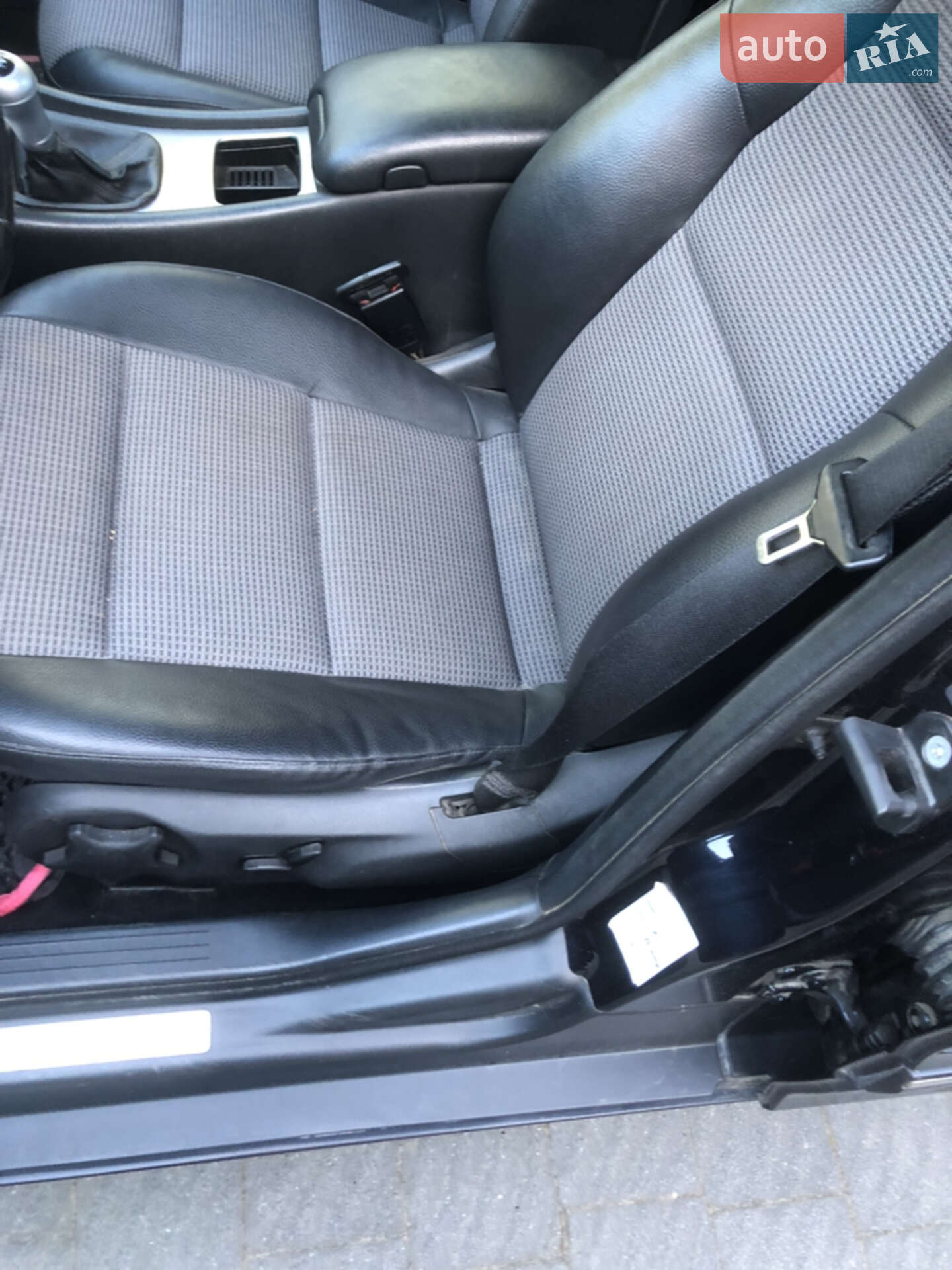 Mercedes-Benz C-Class 2005 VIN WDB2030421A862904 фото оголошення 25 з 40