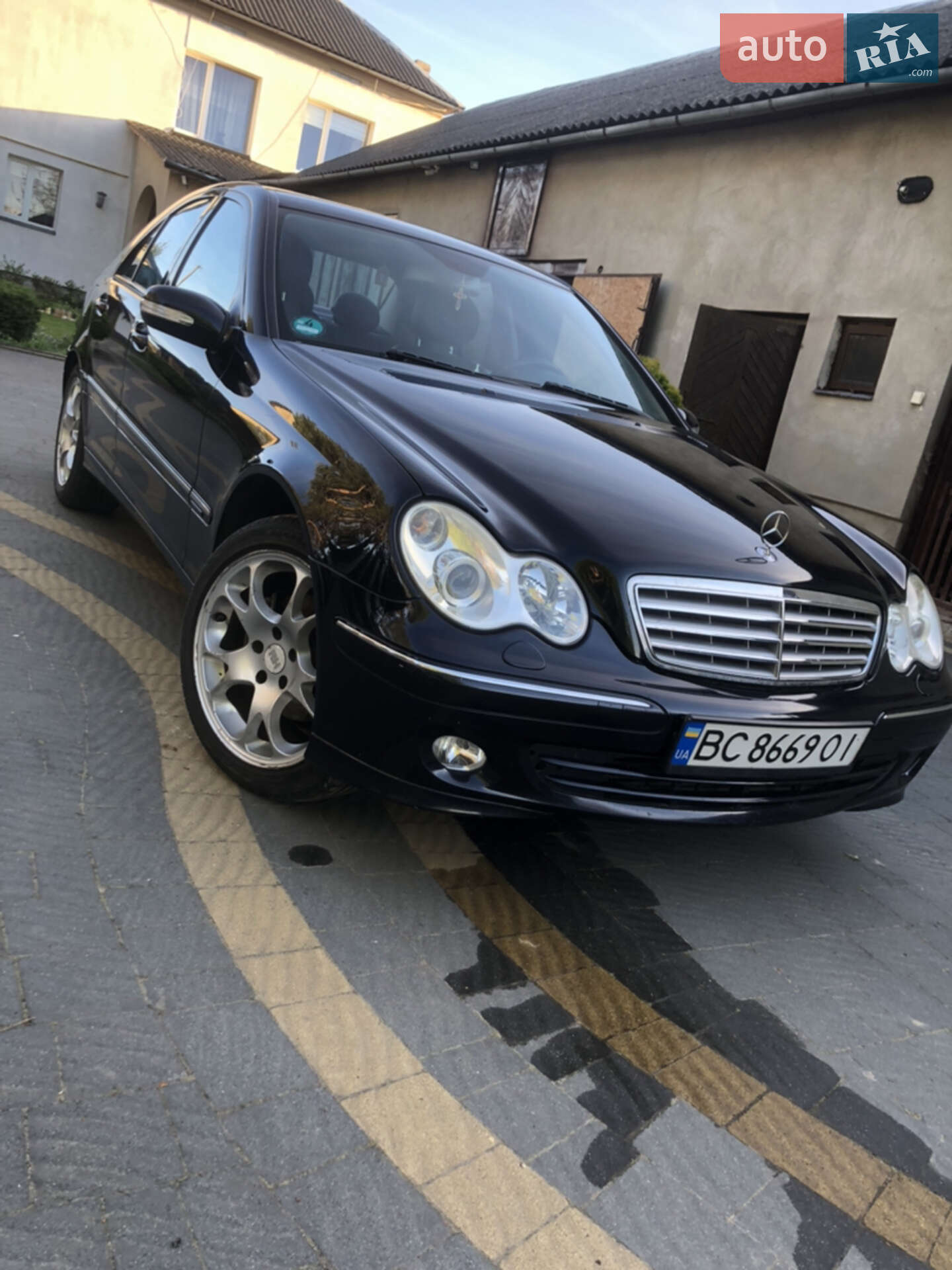 Mercedes-Benz C-Class 2005 VIN WDB2030421A862904 фото оголошення 31 з 40