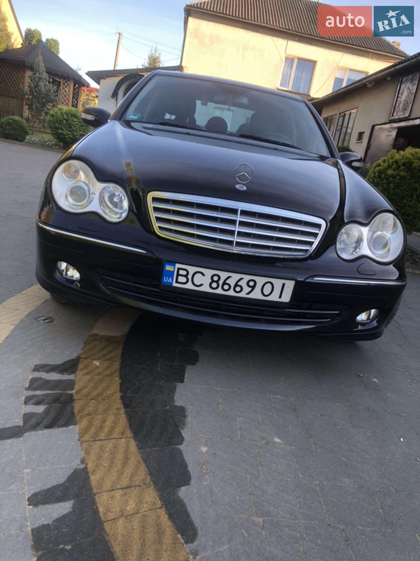 Mercedes-Benz C-Class 2005 VIN WDB2030421A862904 фото оголошення 32 з 40